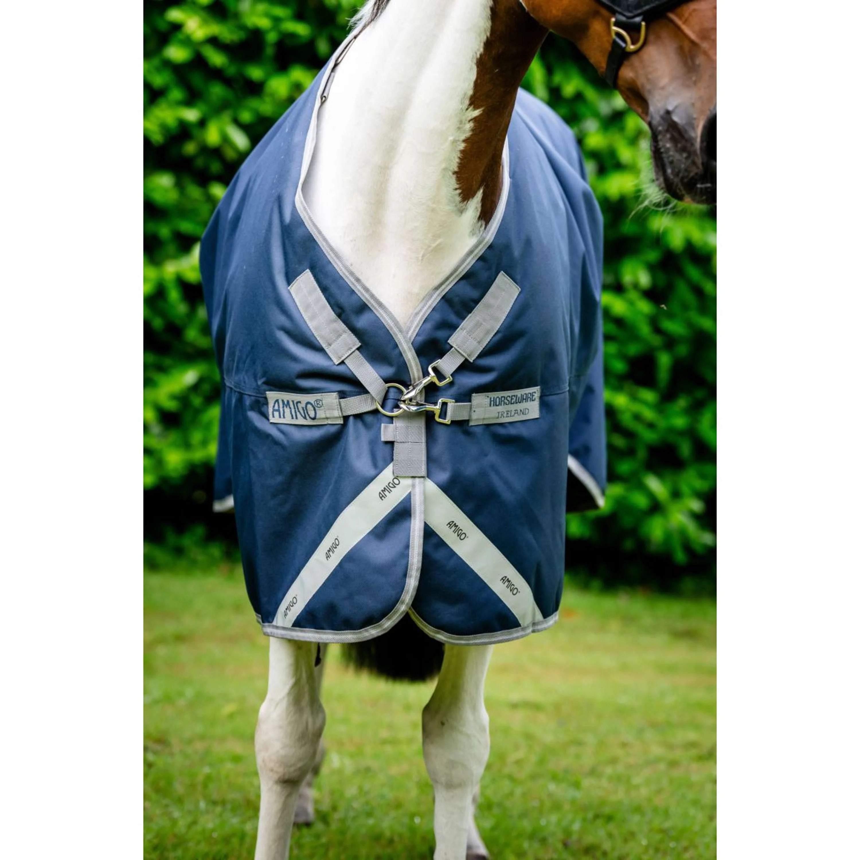 Amigo Bravo 12XL Original Turnout Medium 250g Navy/Titanium Grey - Image 4