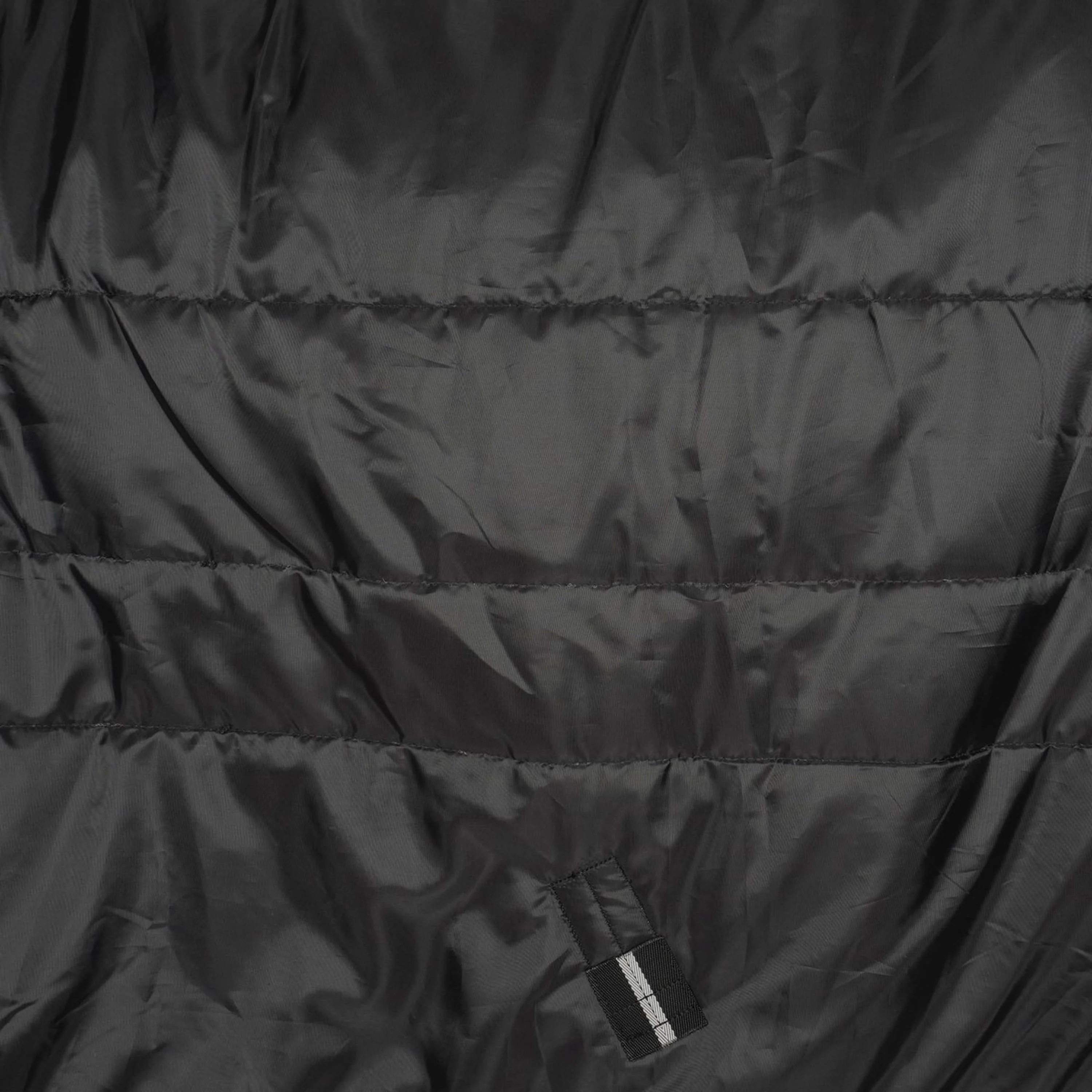 Amigo Couverture Diamond Insulator 200g Noir/Argent - Image 9