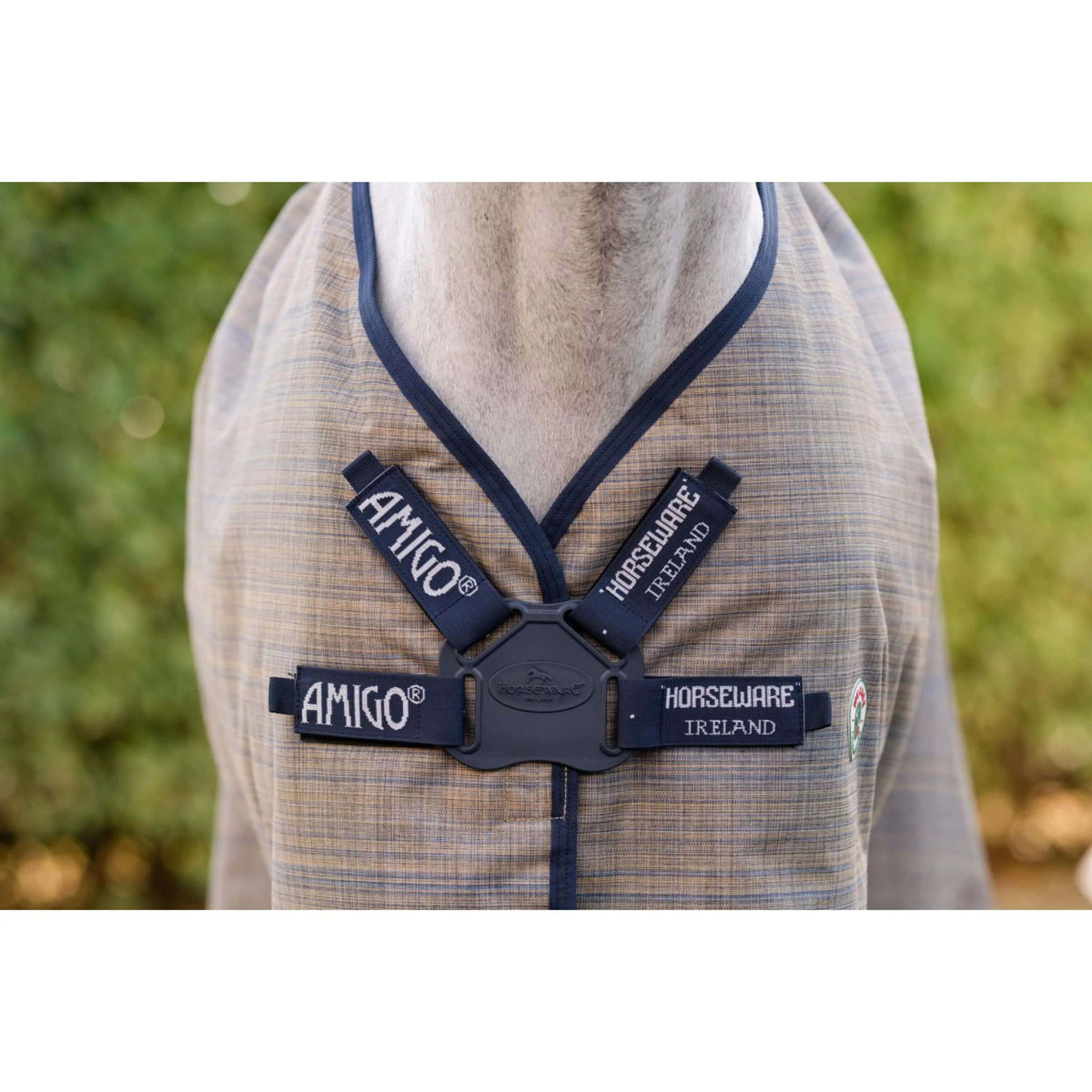 Amigo Couverture Turnout Hero 900 Revive Plus 200g Seasonal Colour - Image 3