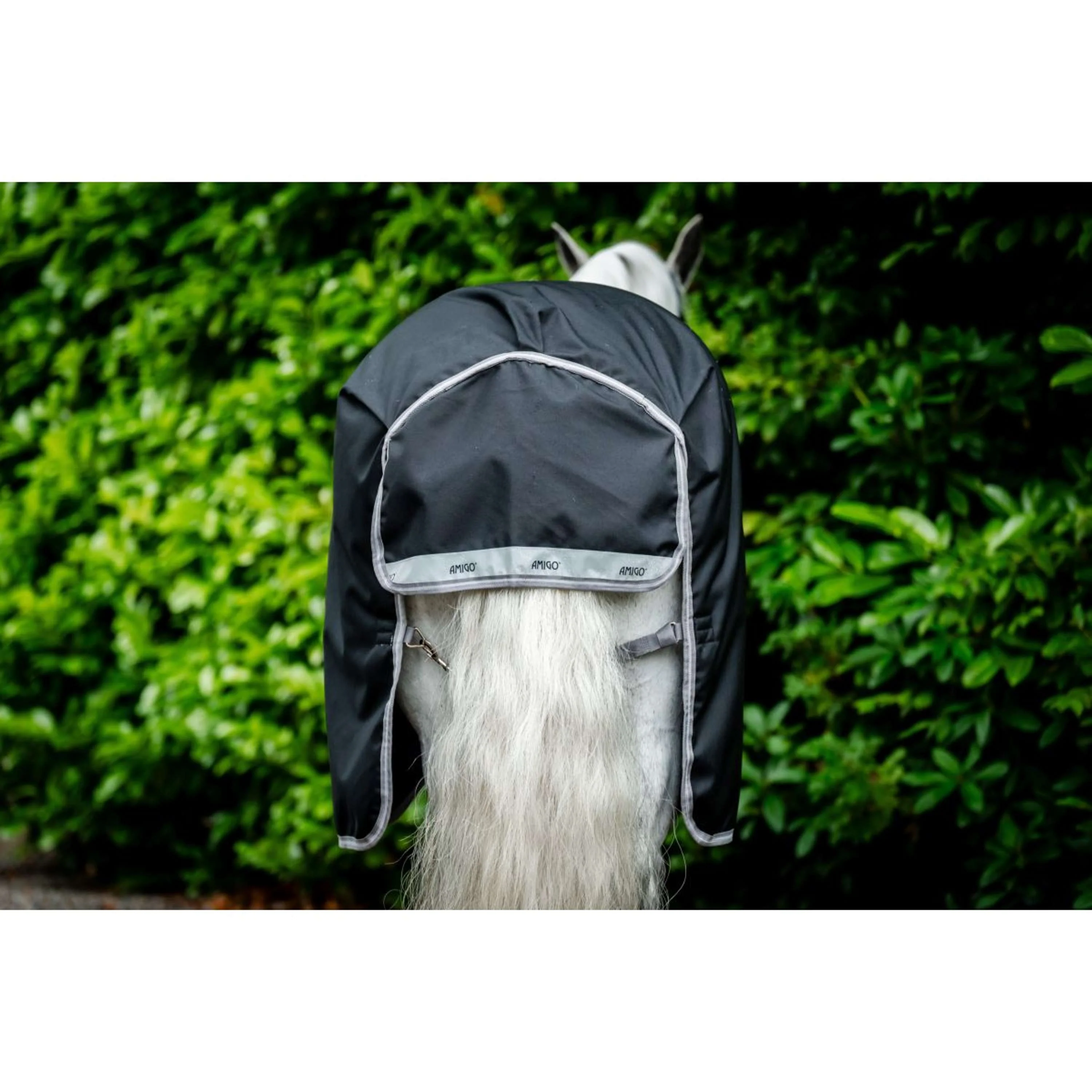 Amigo Turnout Rug 1200D 250g Black/Titanium Grey/Silver - Image 5