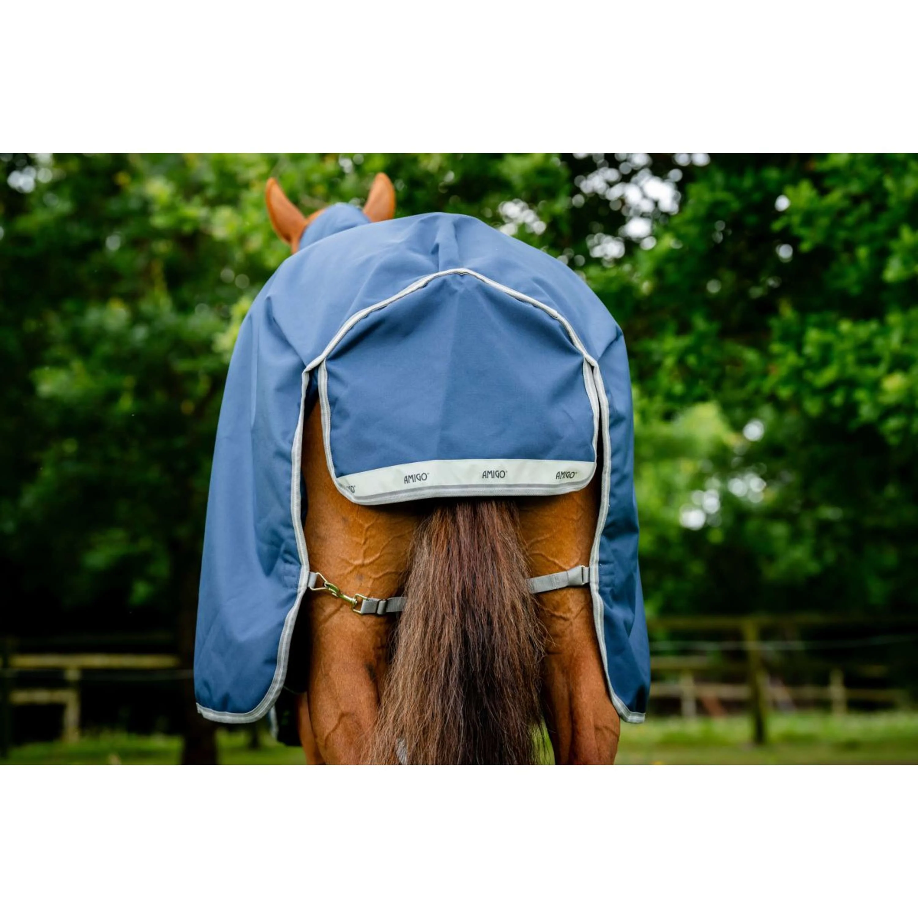 Amigo Couverture Turnout Bravo 100g Navy/Titanium Grey - Image 11