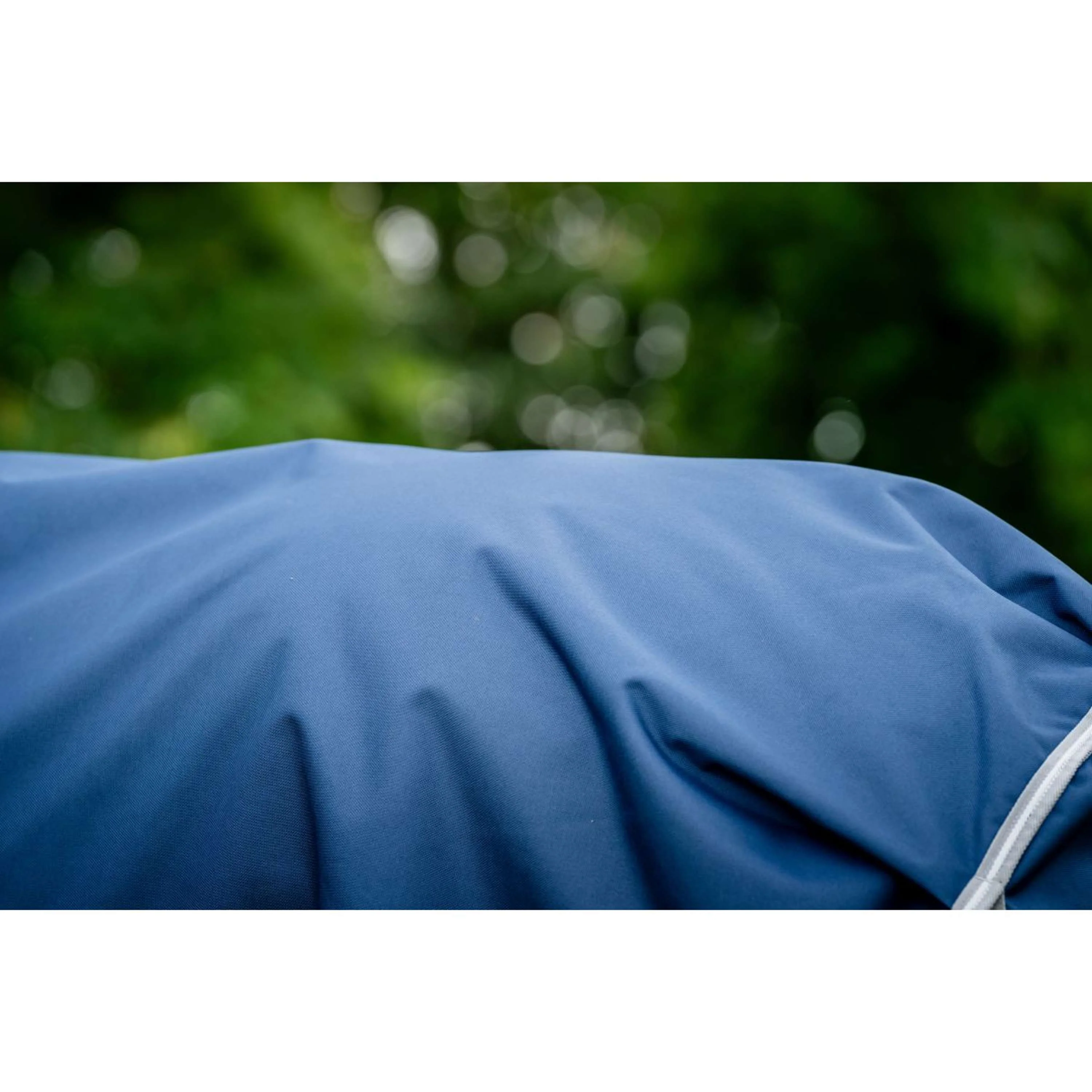 Amigo Couverture Turnout Bravo 100g Navy/Titanium Grey - Image 10