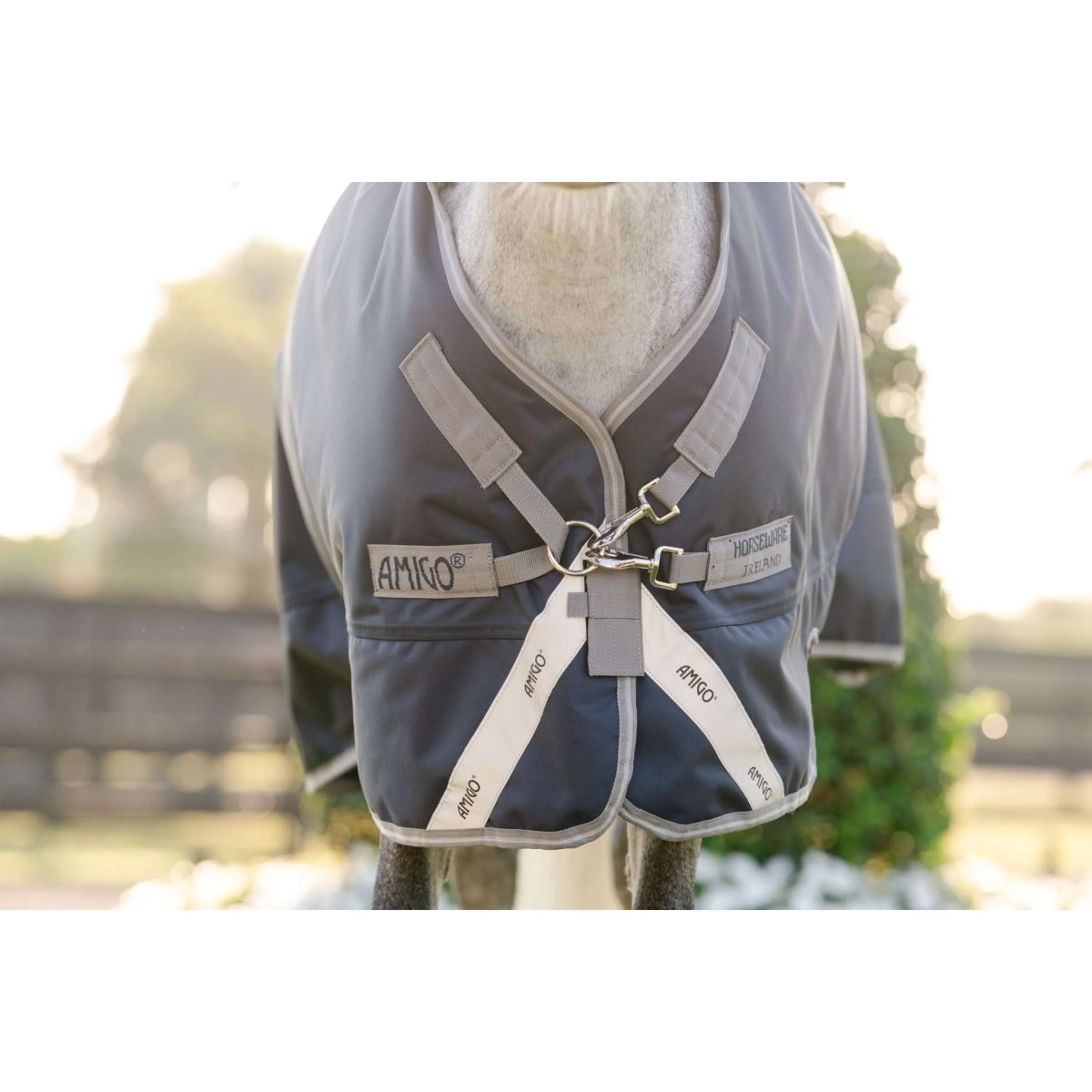 Amigo Turnout Rug 1200D Pony 250g Navy/Titanium Grey/Silver - Image 4