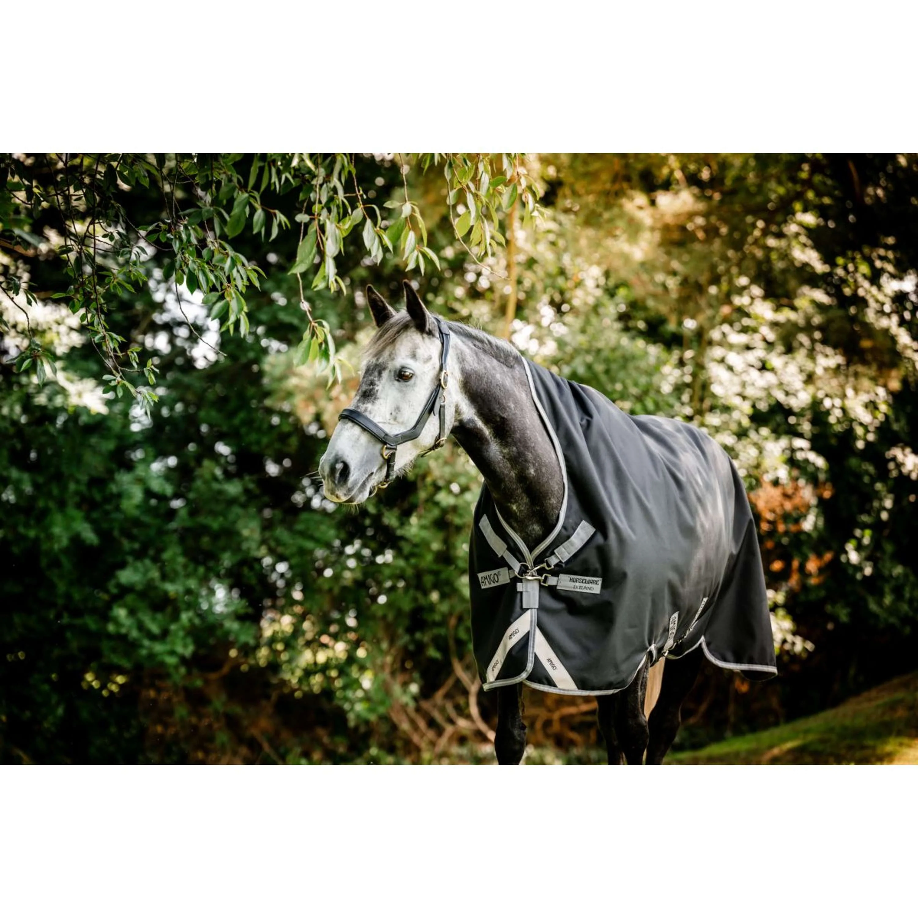 Amigo Wug Turnout 1200D 150g Black/Titanium Grey/Silver - Image 8