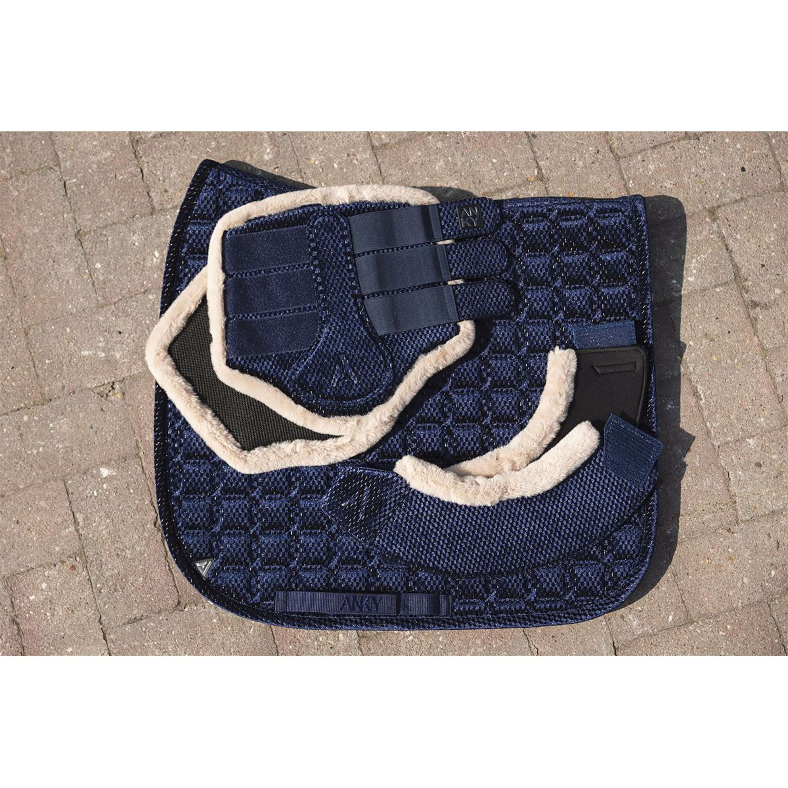 ANKY Tapis de Selle Check Velvet XB25003 Dressage Midnight Blue - Image 5