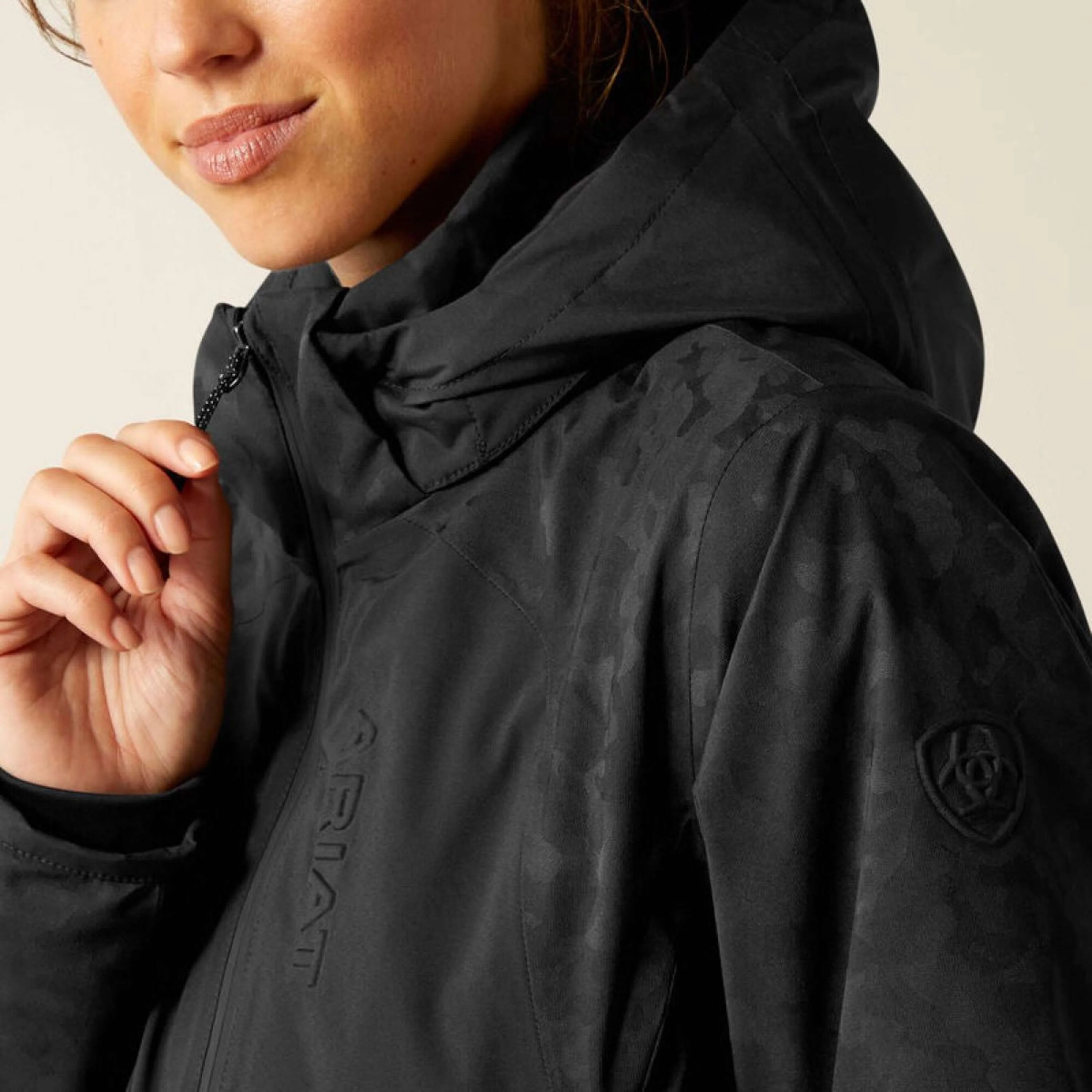 Ariat Veste Valor 2.0 Waterproof Femme Noir/Camouflage - Image 5