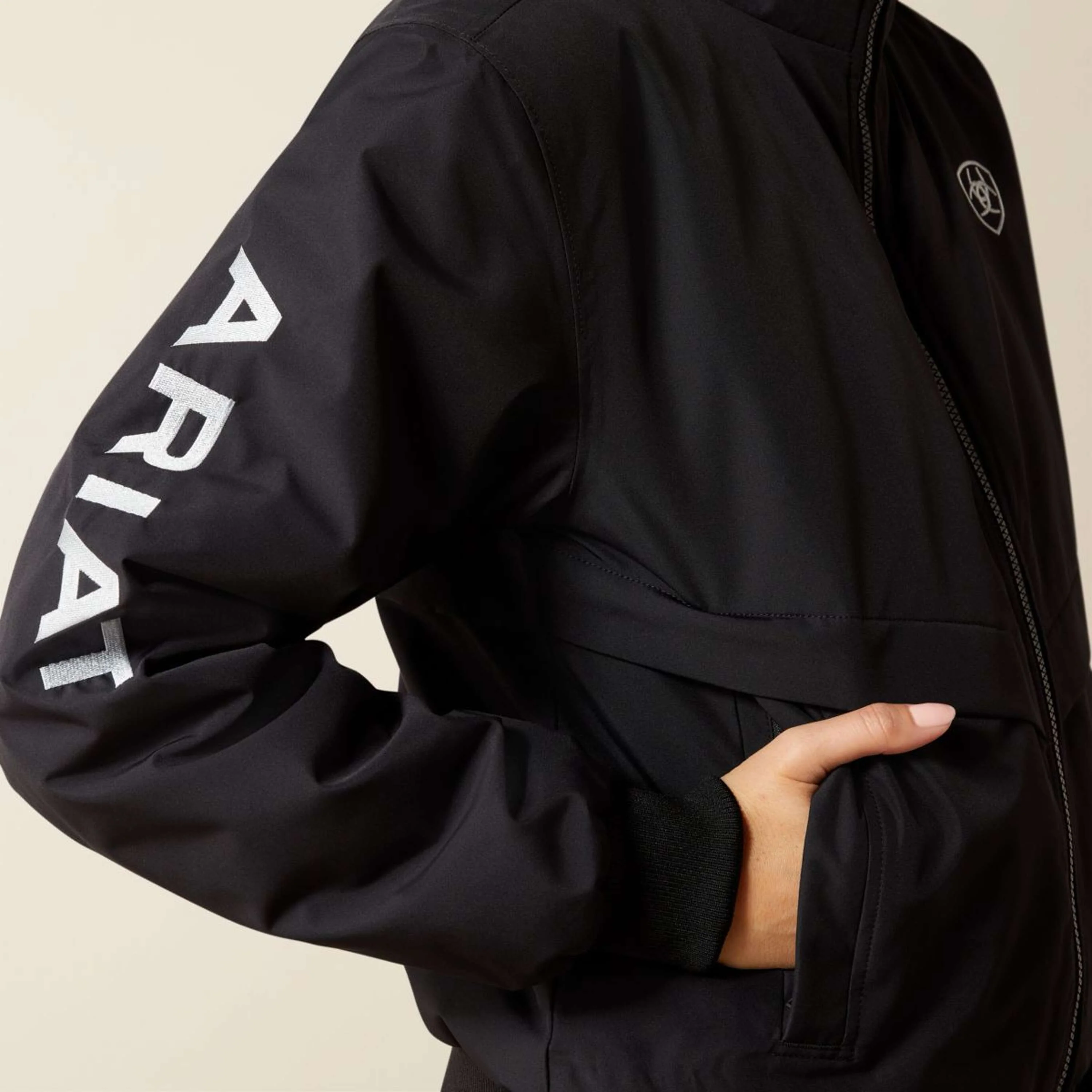 Ariat Veste Stable 2.0 Noir - Image 3