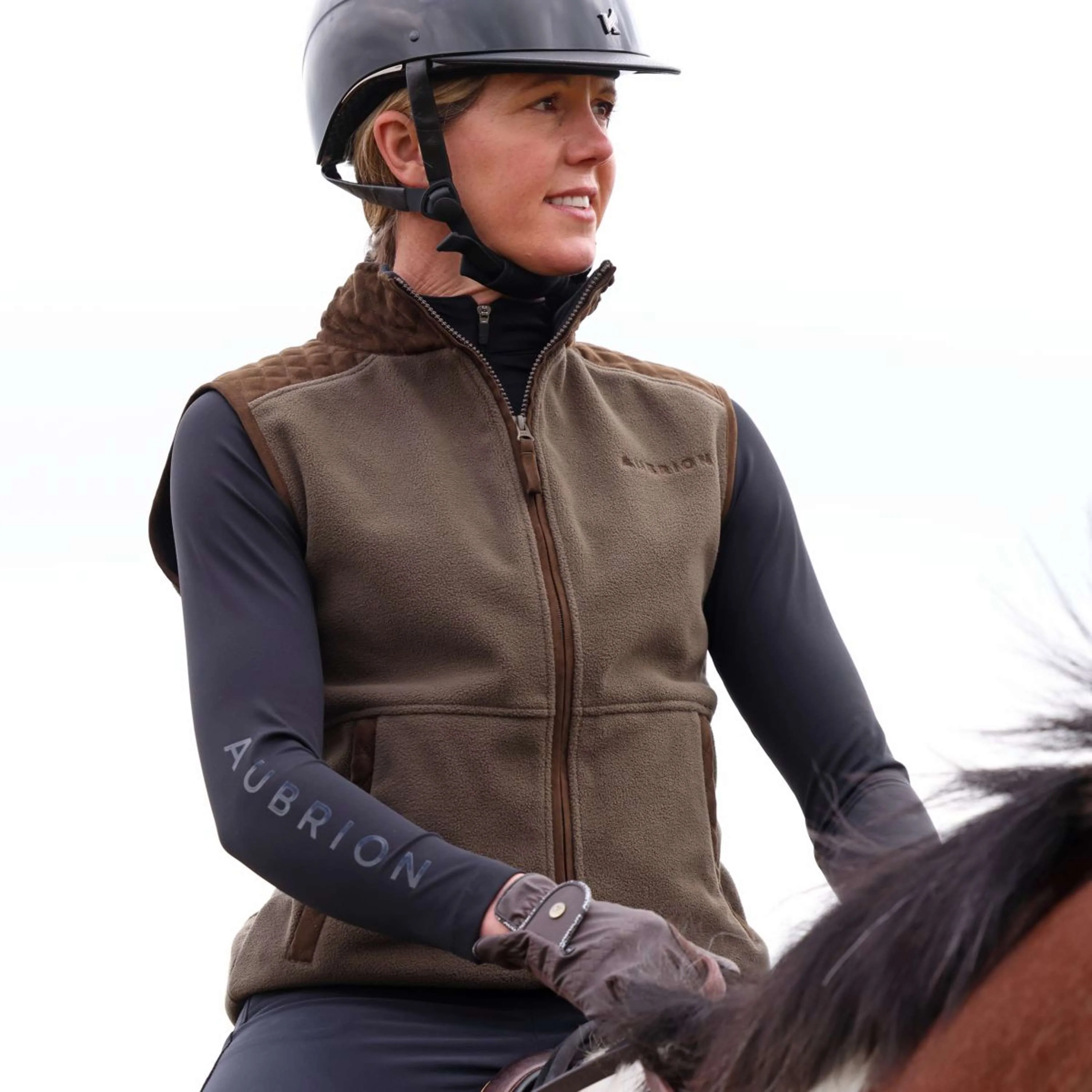 Aubrion by Shires Bodychauffant Heritage Fleece Olive foncé - Image 17