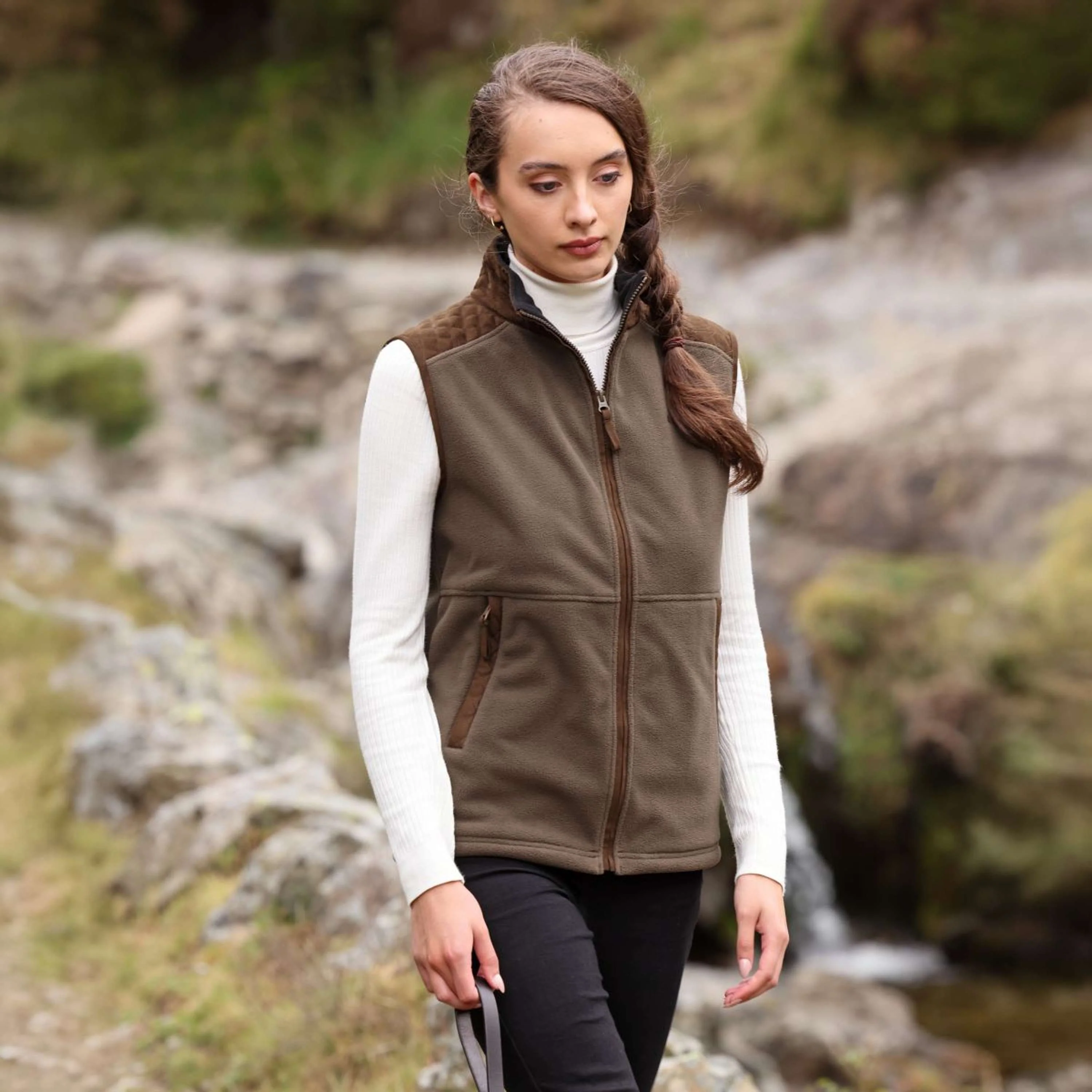 Aubrion by Shires Bodychauffant Heritage Fleece Olive foncé - Image 24