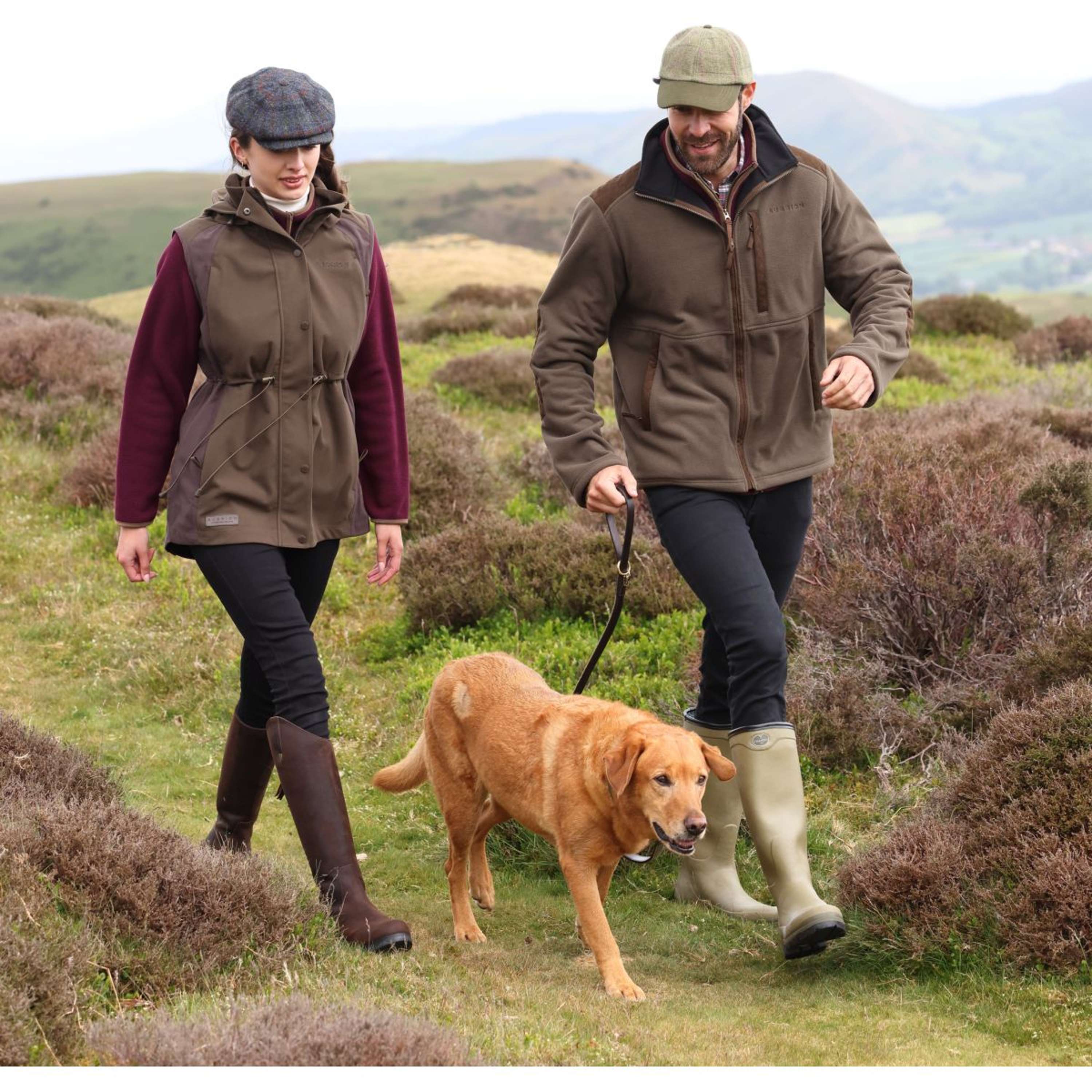 Aubrion by Shires Veste Heritage Fleece Olive foncé - Image 59