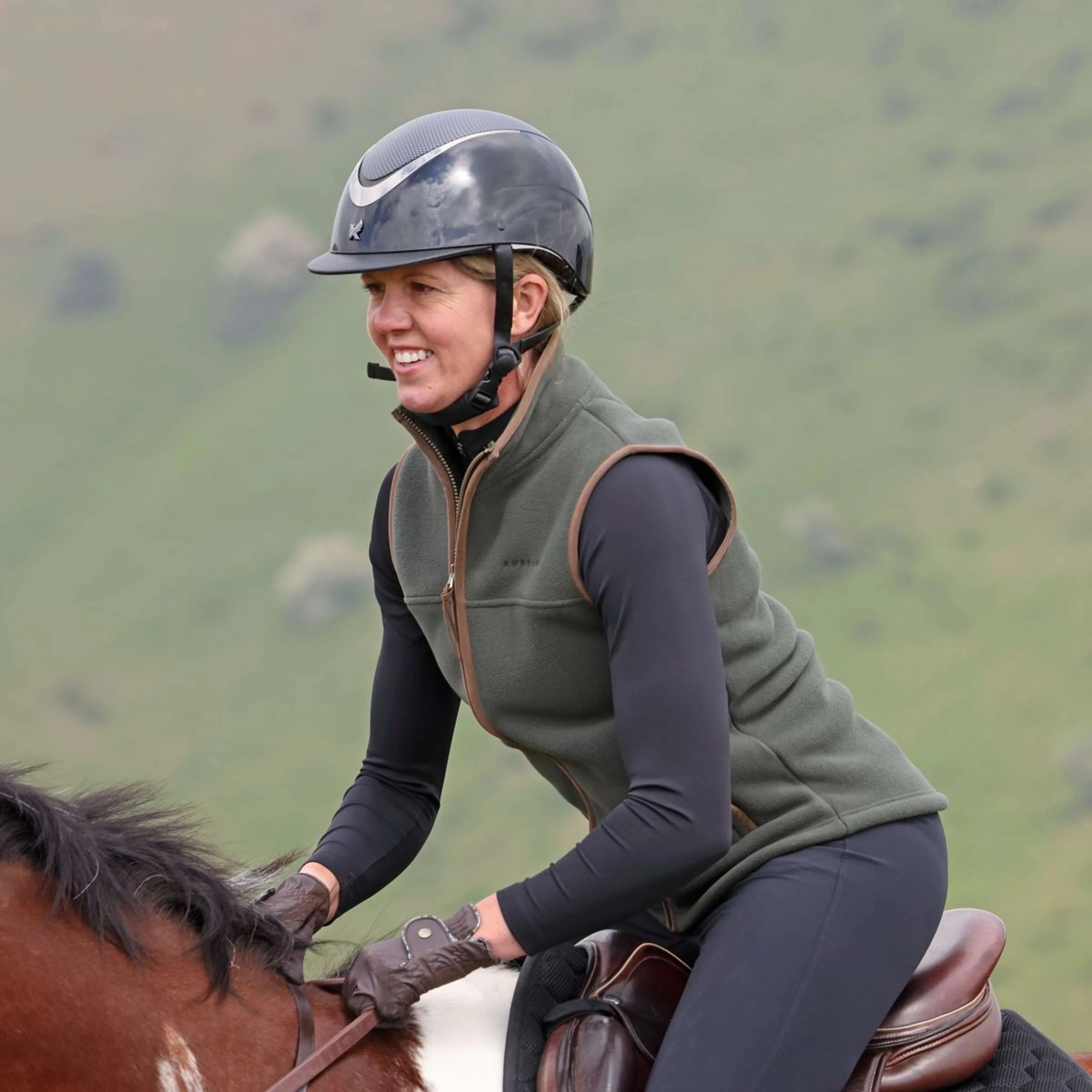Aubrion by Shires Bodychauffant Original Fleece Vert - Image 10