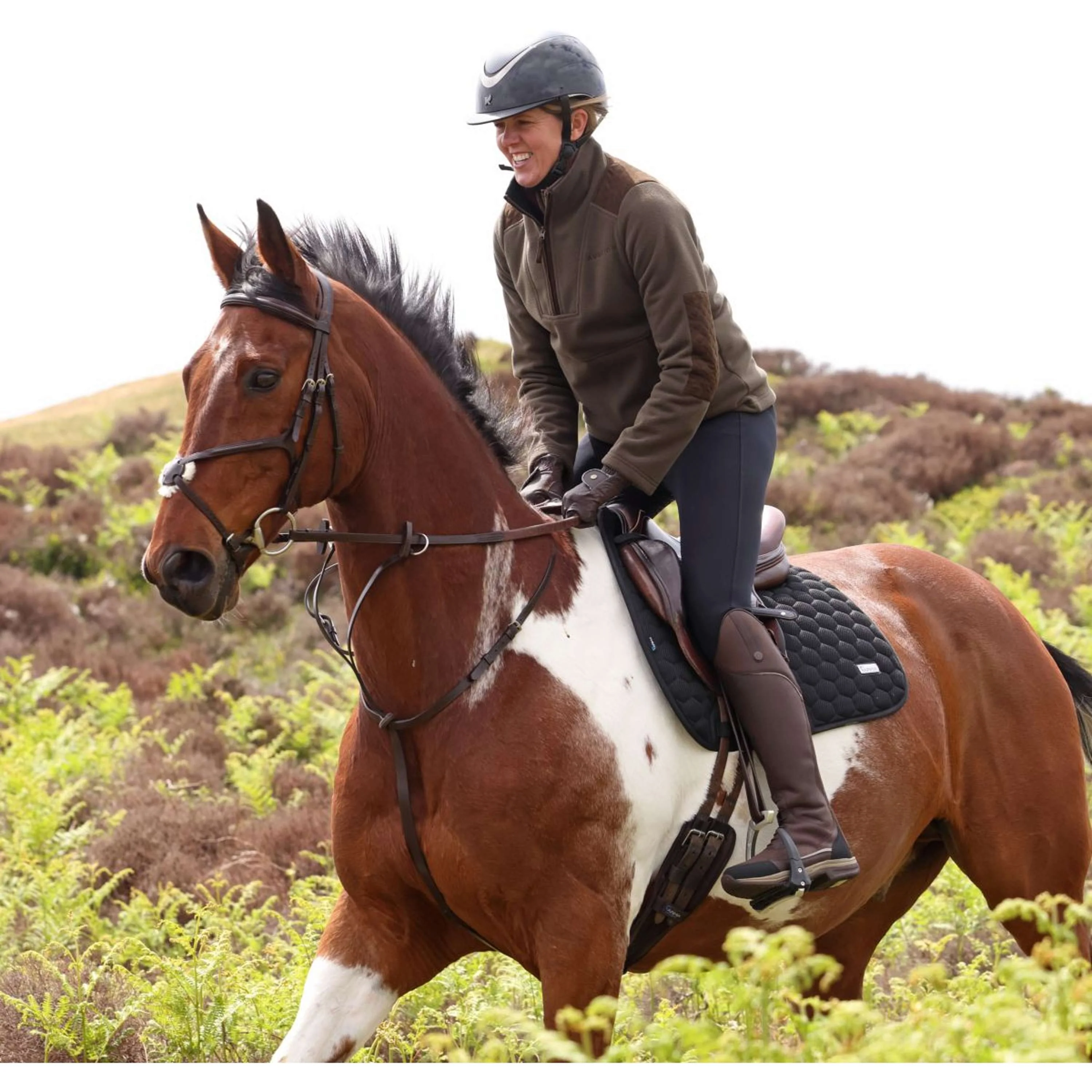 Aubrion by Shires Pull Heritage Fleece Olive foncé - Image 13