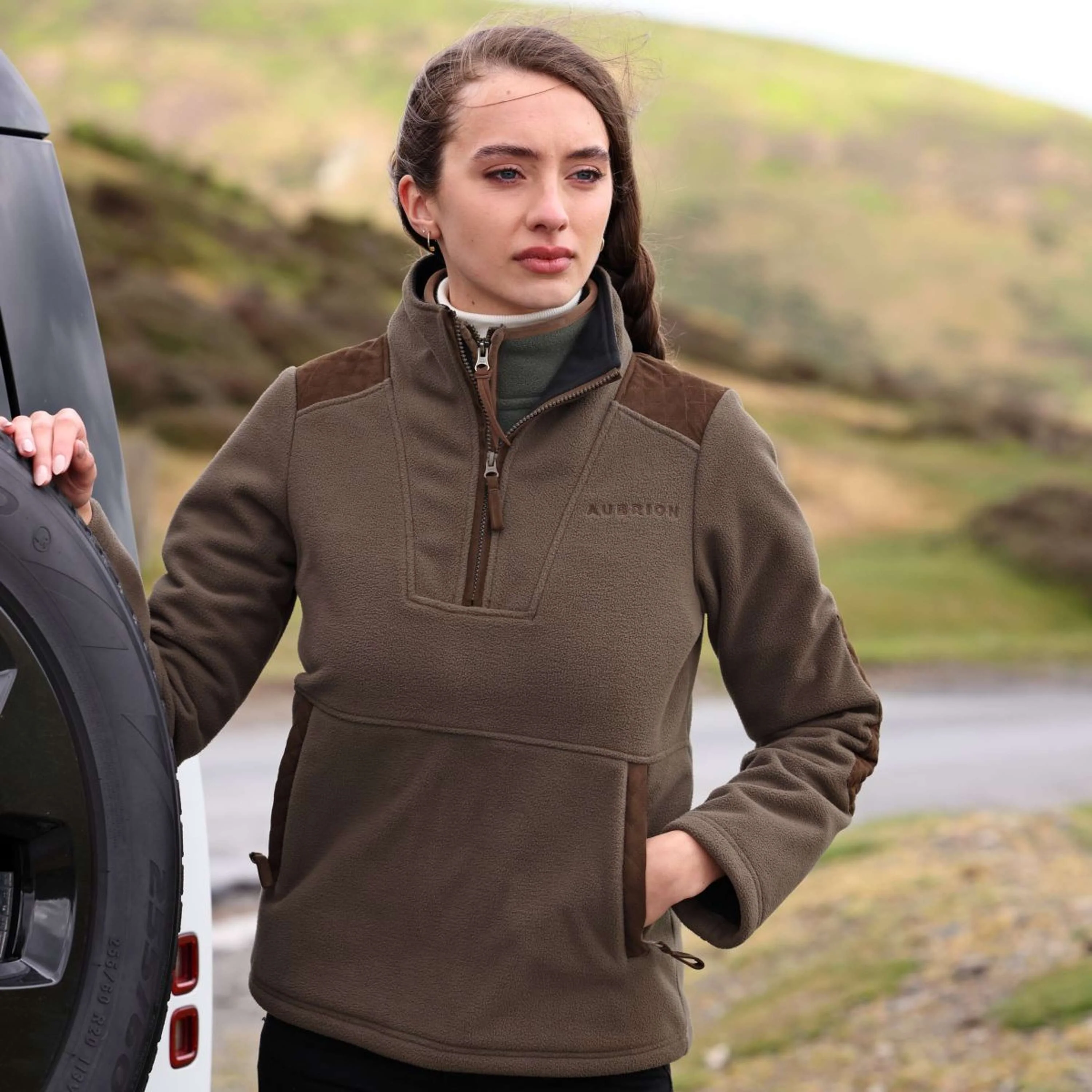 Aubrion by Shires Pull Heritage Fleece Olive foncé - Image 21