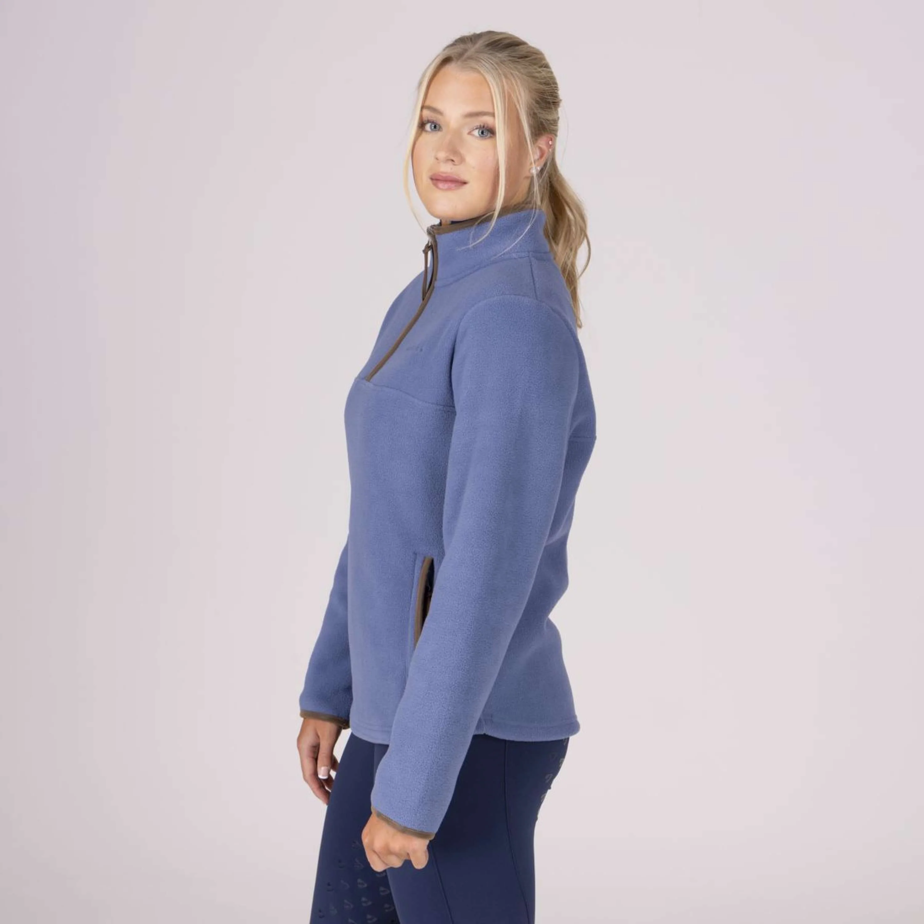 Aubrion by Shires Pull Original Fleece Bleu - Image 24