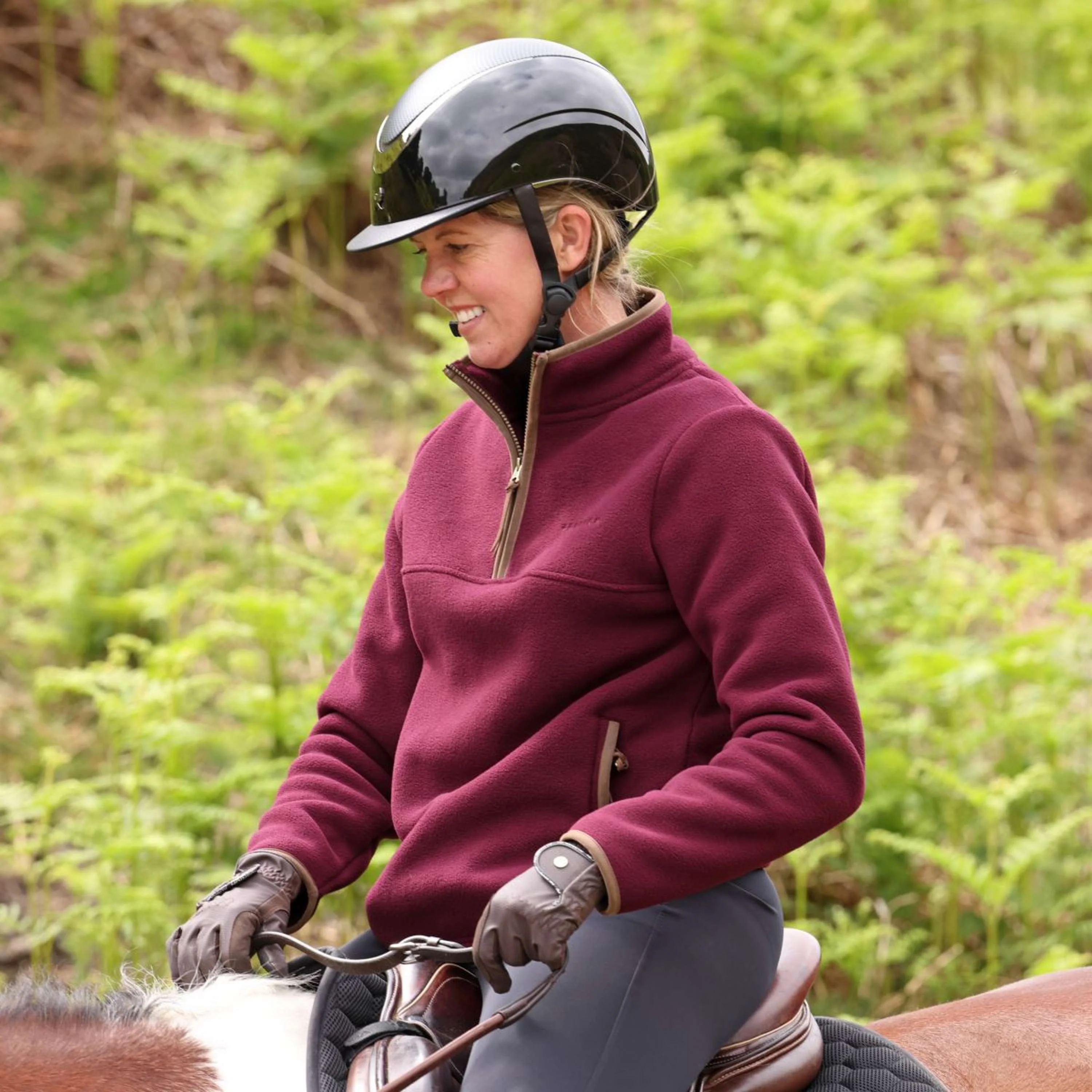 Aubrion by Shires Pull Original Fleece Maroon Red - Image 6