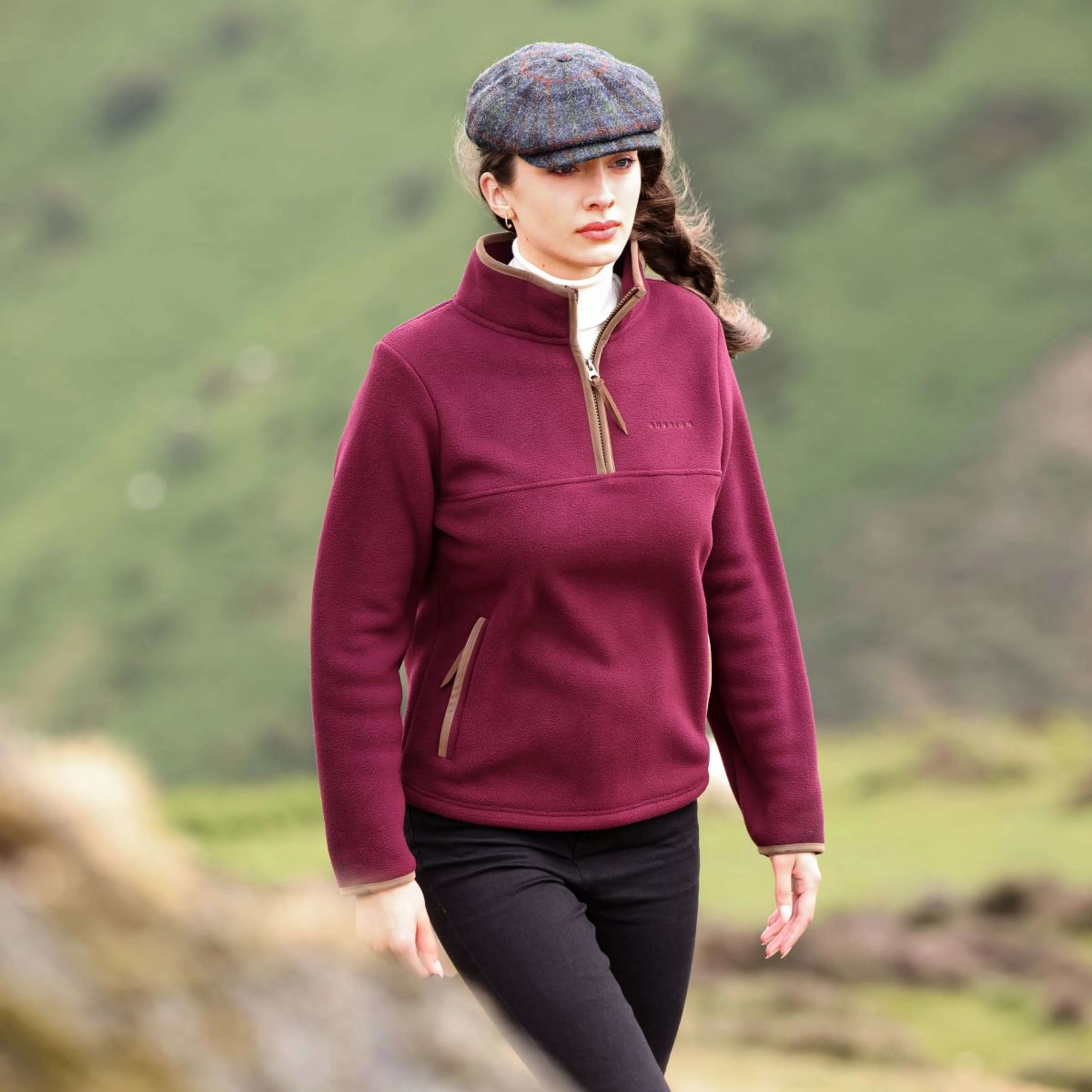 Aubrion by Shires Pull Original Fleece Maroon Red - Image 8