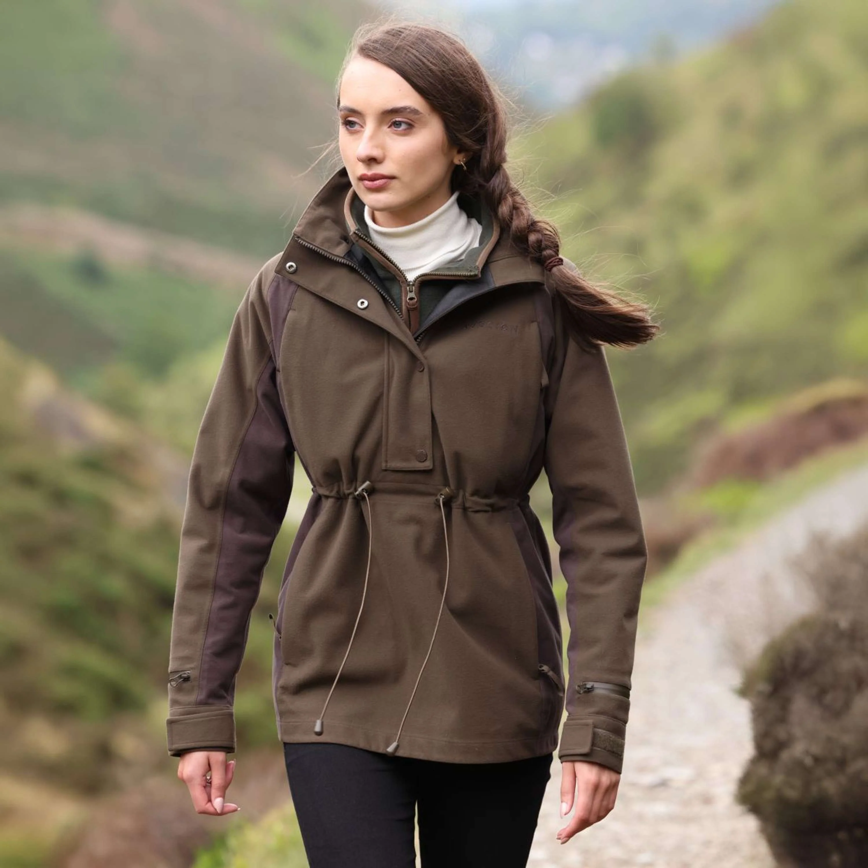 Aubrion by Shires Pullover Heritage Olive foncé - Image 44