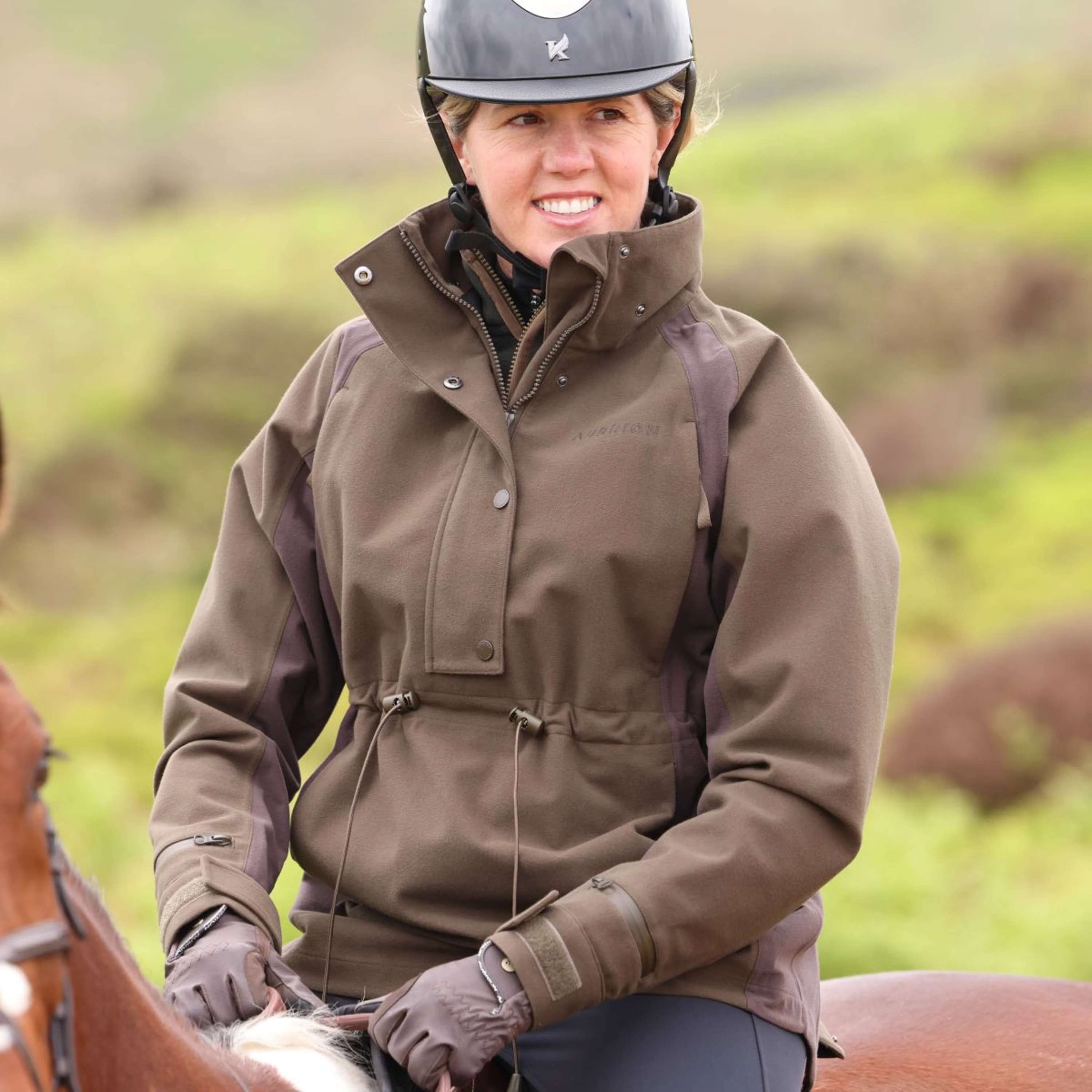 Aubrion by Shires Pullover Heritage Olive foncé - Image 7