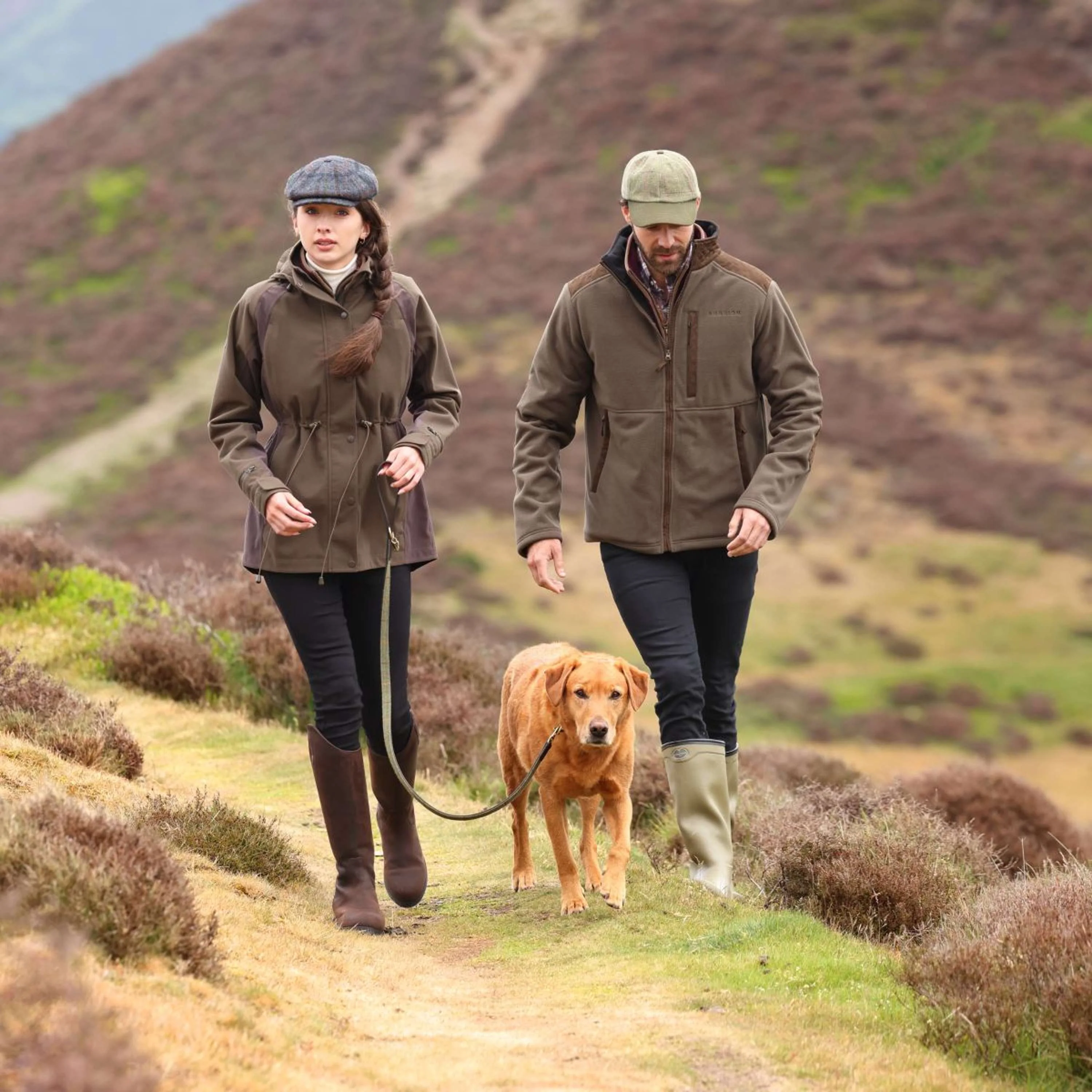 Aubrion by Shires Veste Heritage Fleece Olive foncé - Image 5