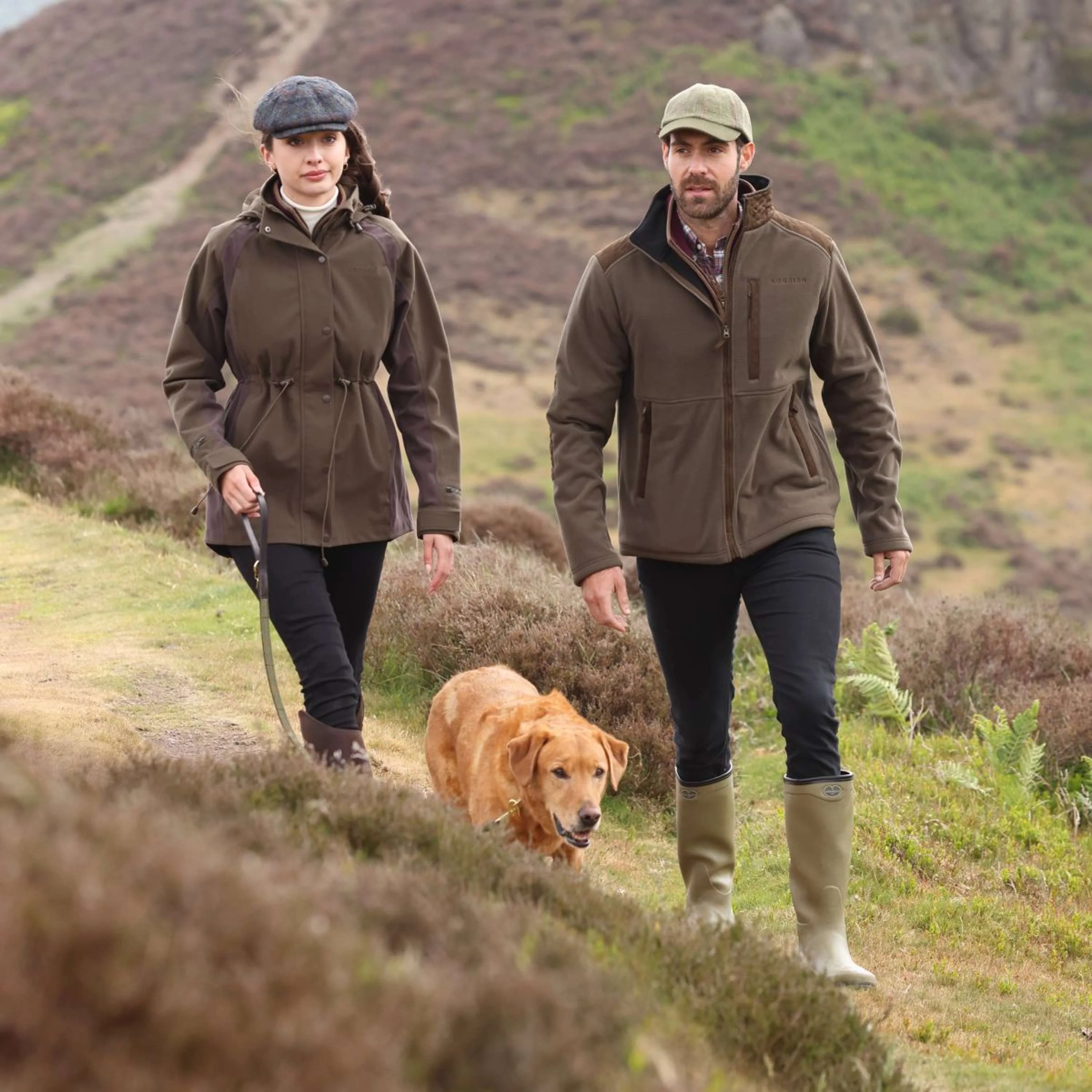 Aubrion by Shires Veste Heritage Fleece Olive foncé - Image 7
