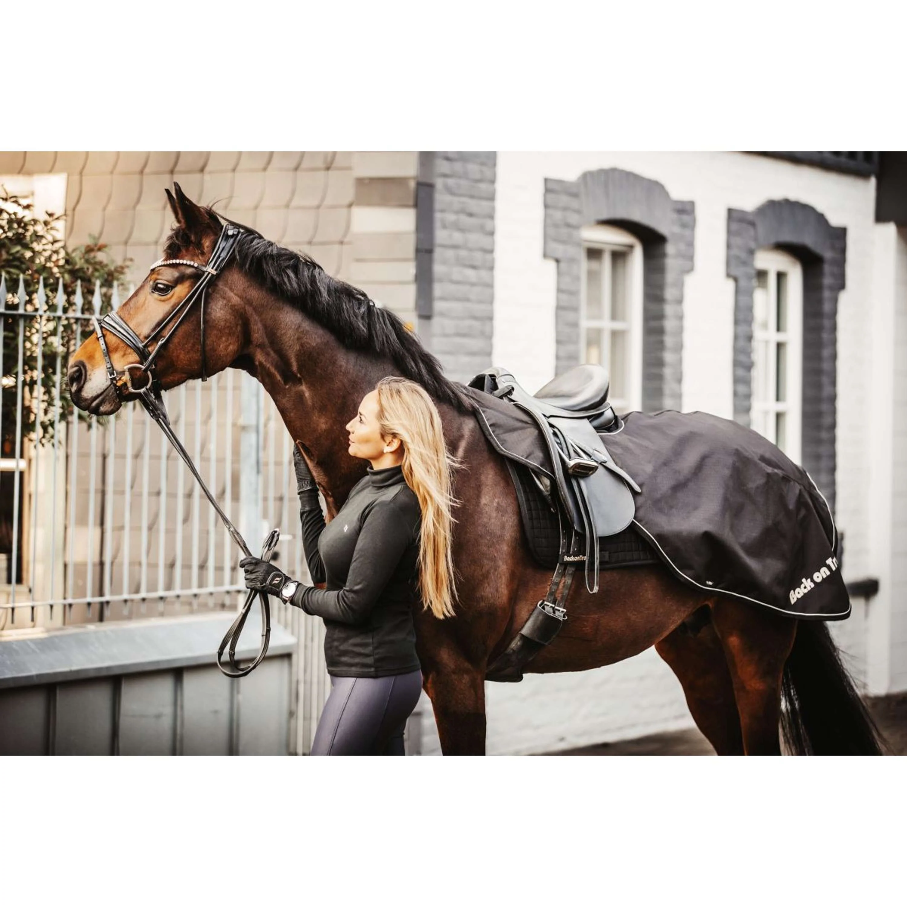 Back on Track Couvre-reins Sammy Noir - Image 9
