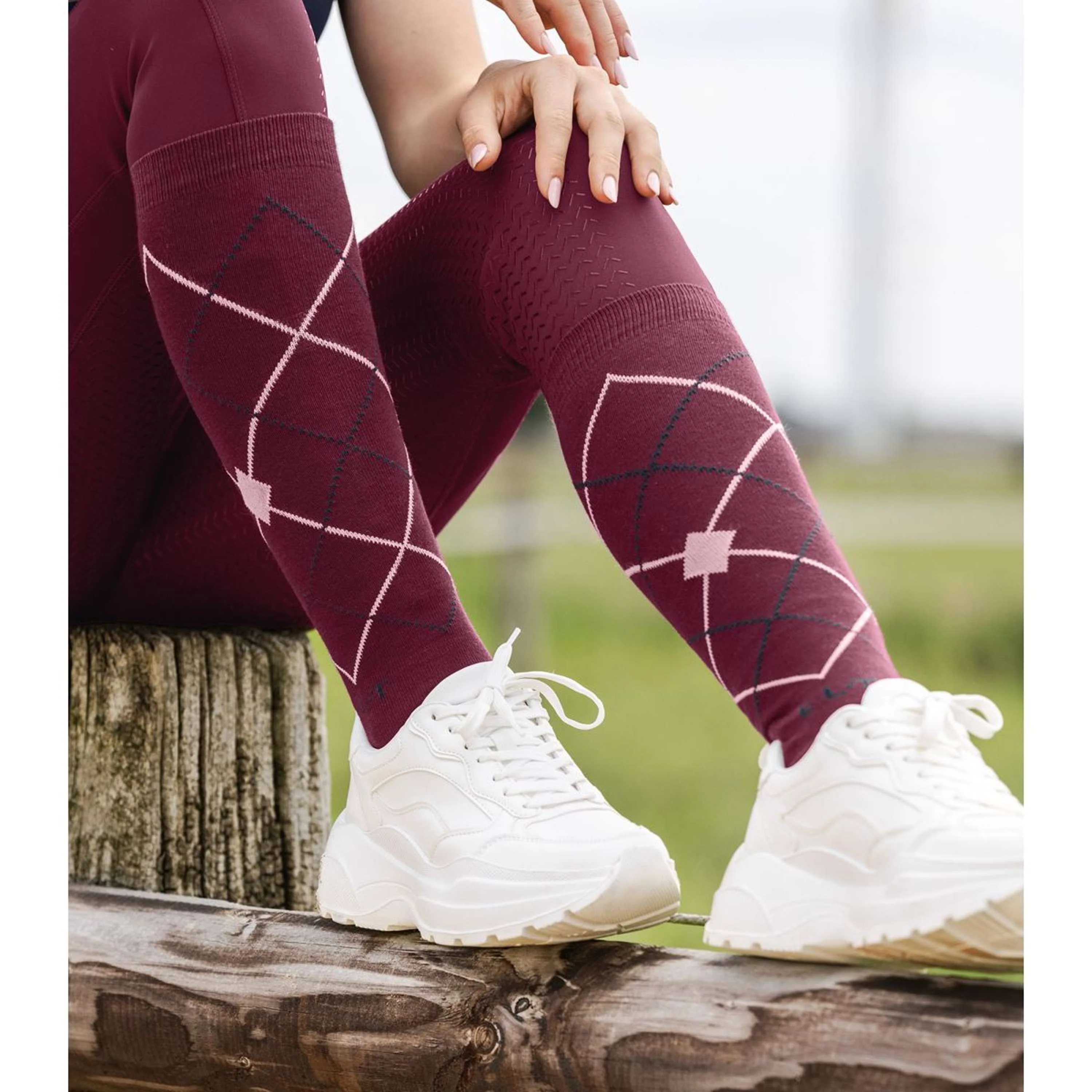 ELT Chaussettes d'Équitation Argyle Velvet Red - Image 2