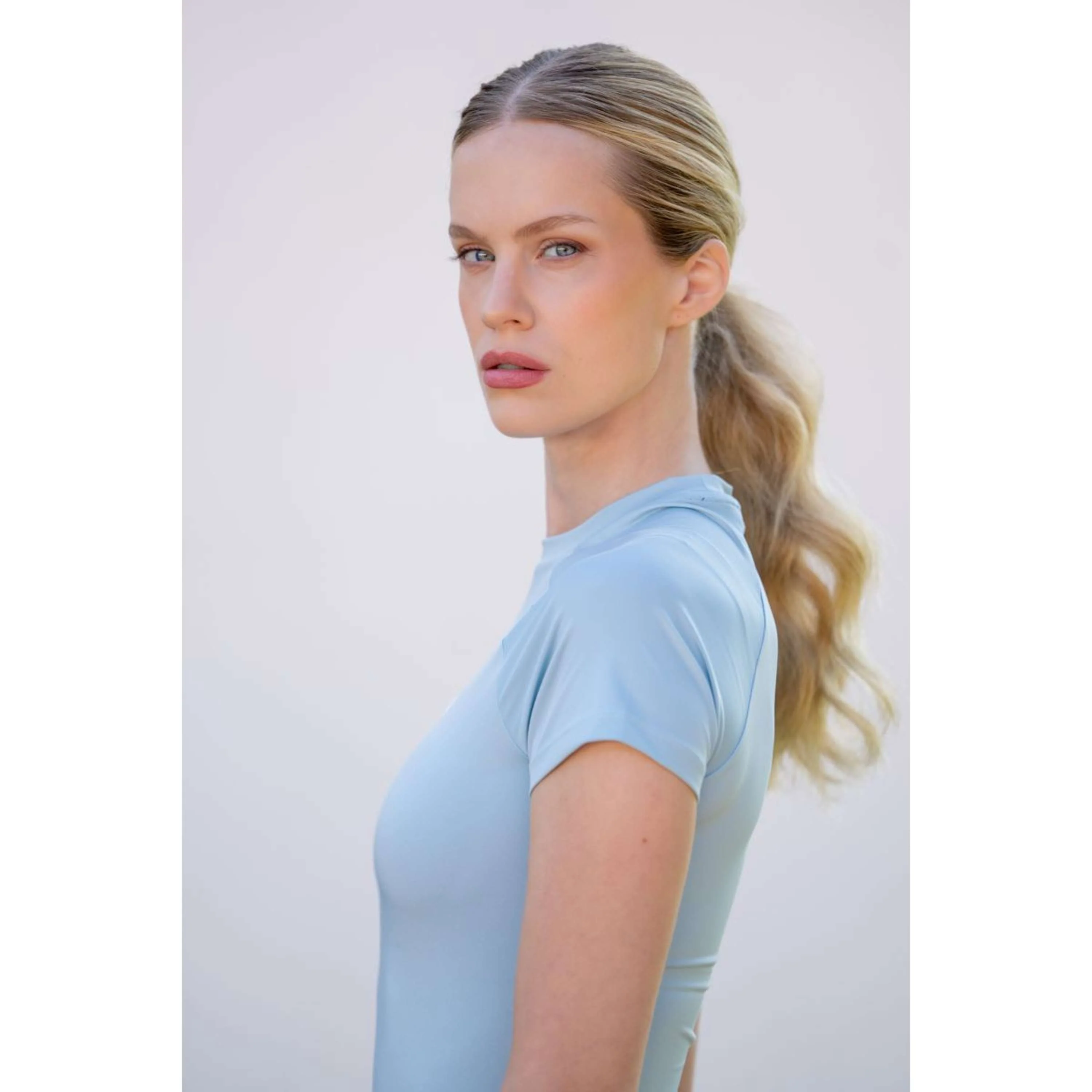 Equestrian Stockholm Chemise Dynamic Short Sleeve Ice Blue - Image 4