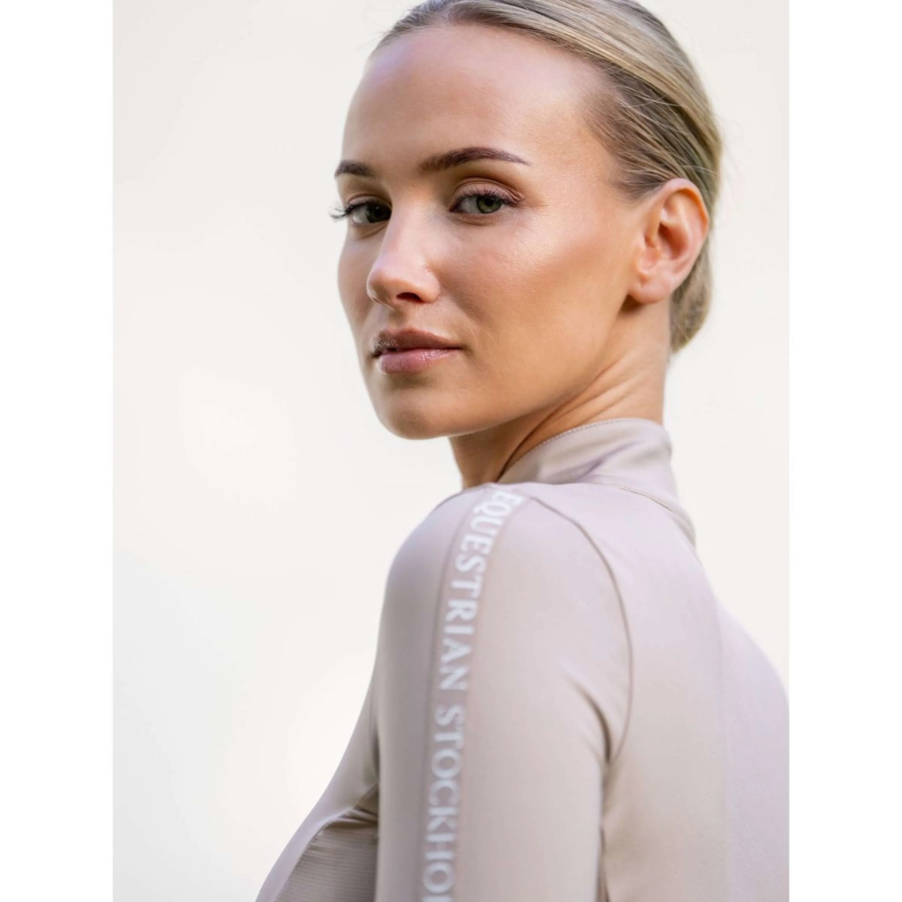 Equestrian Stockholm Chemise Power Sable - Image 5