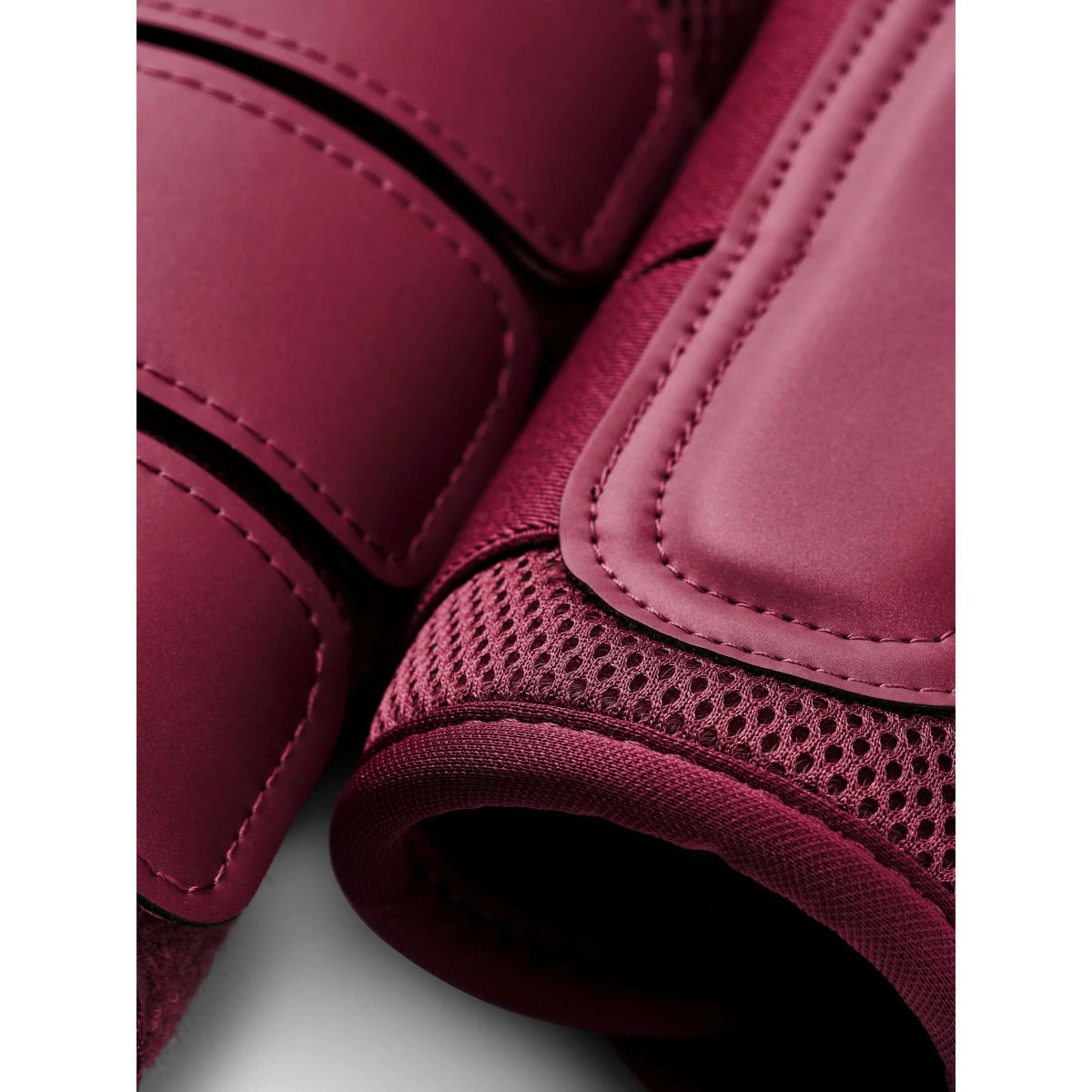 Equestrian Stockholm Guêtres Classic Mesh Bordeaux - Image 2