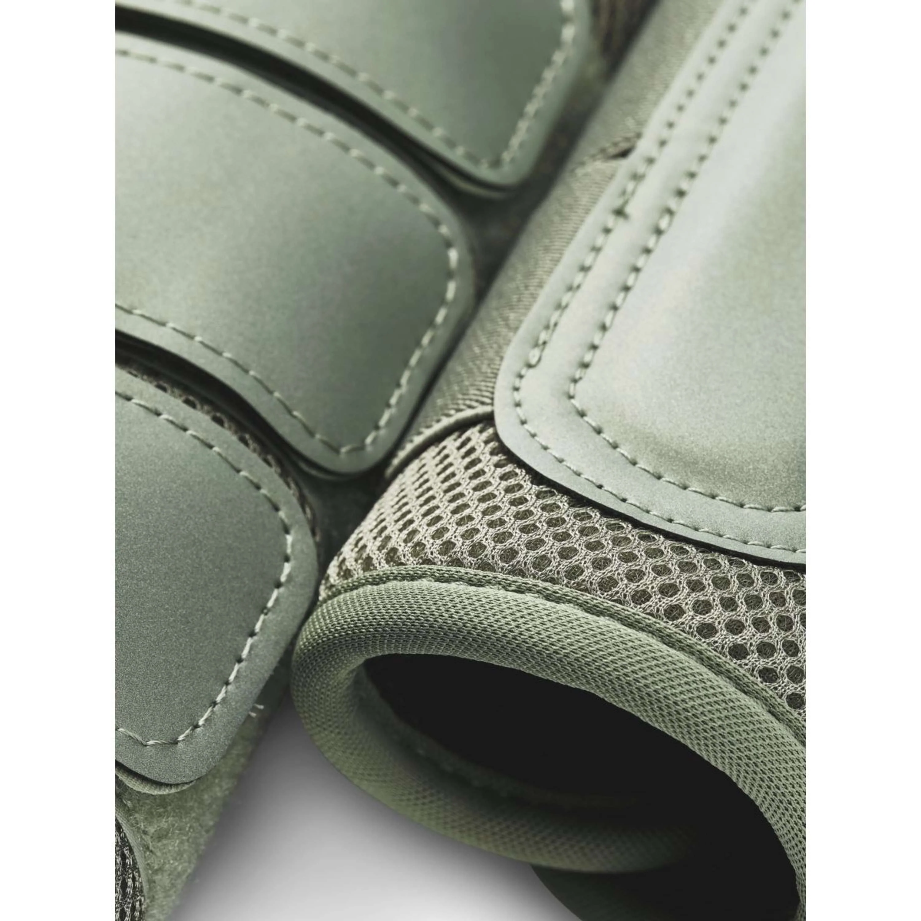 Equestrian Stockholm Guêtres Classic Mesh Pistachio White - Image 4