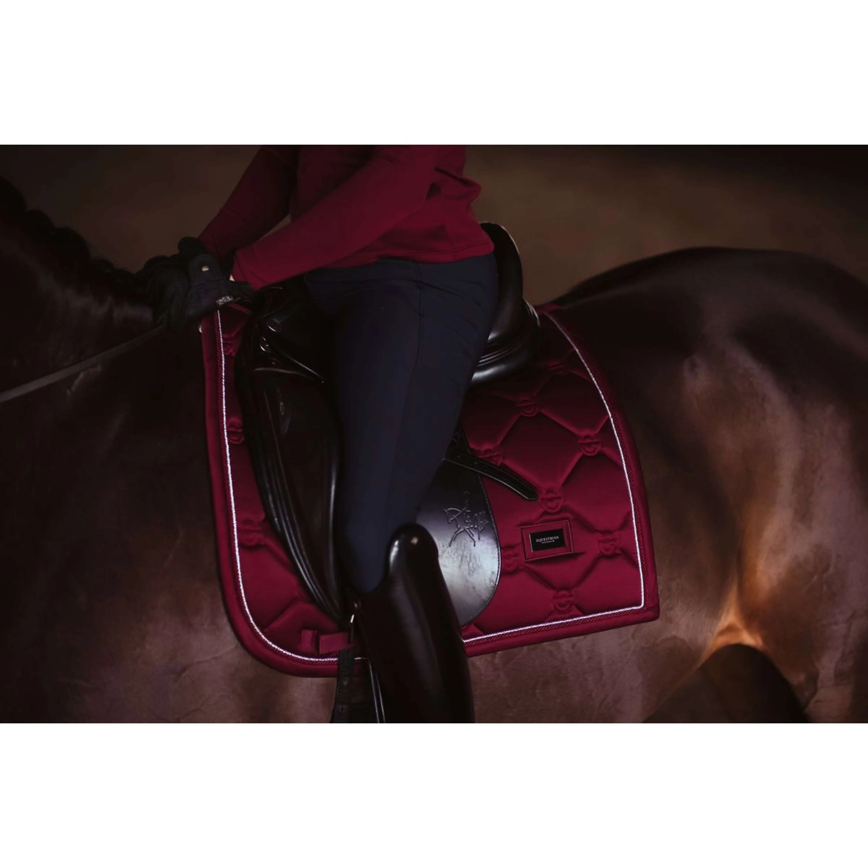 Equestrian Stockholm Tapis de Selle Dressage Bordeaux - Image 7