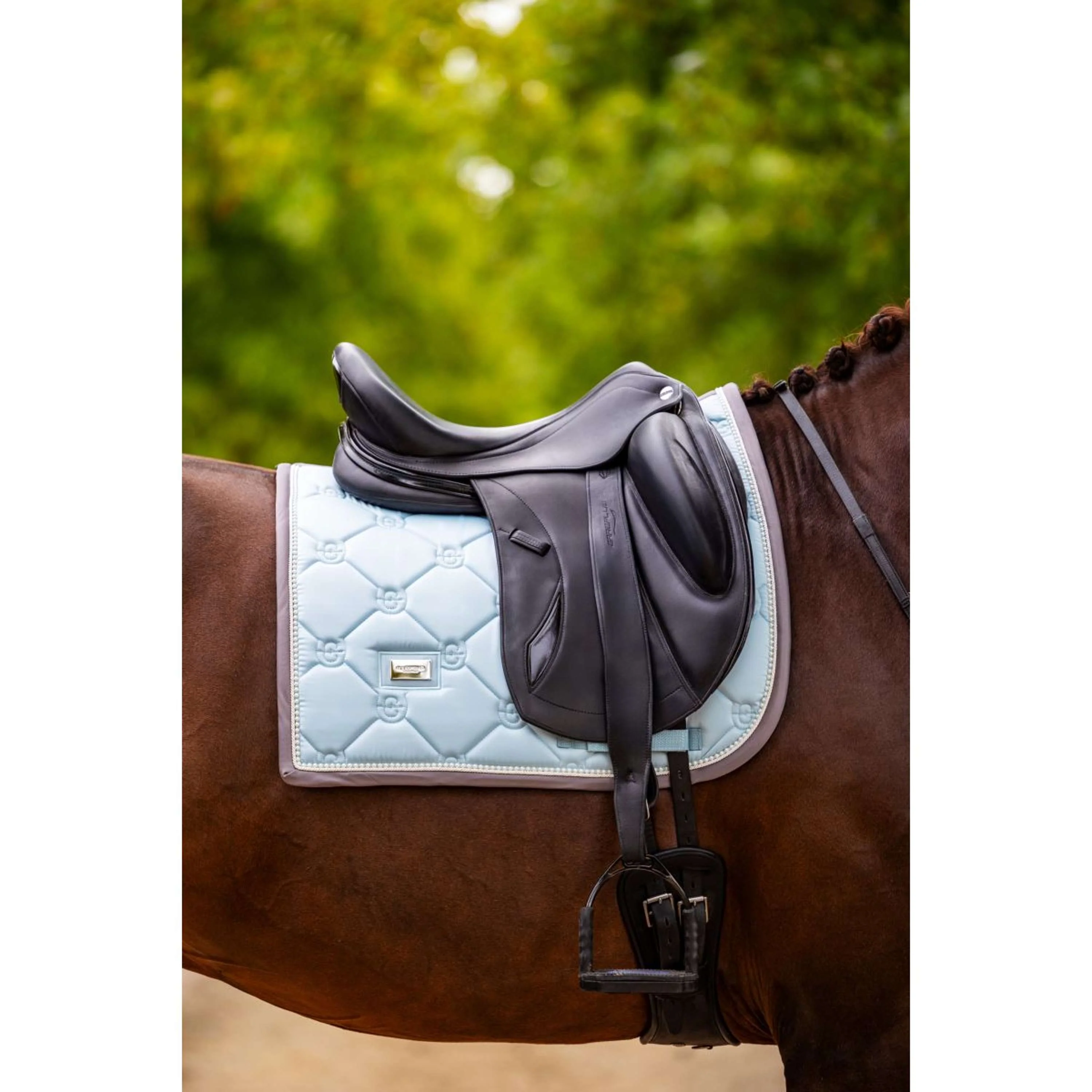 Equestrian Stockholm Tapis de Selle Dressage Ice Blue - Image 2