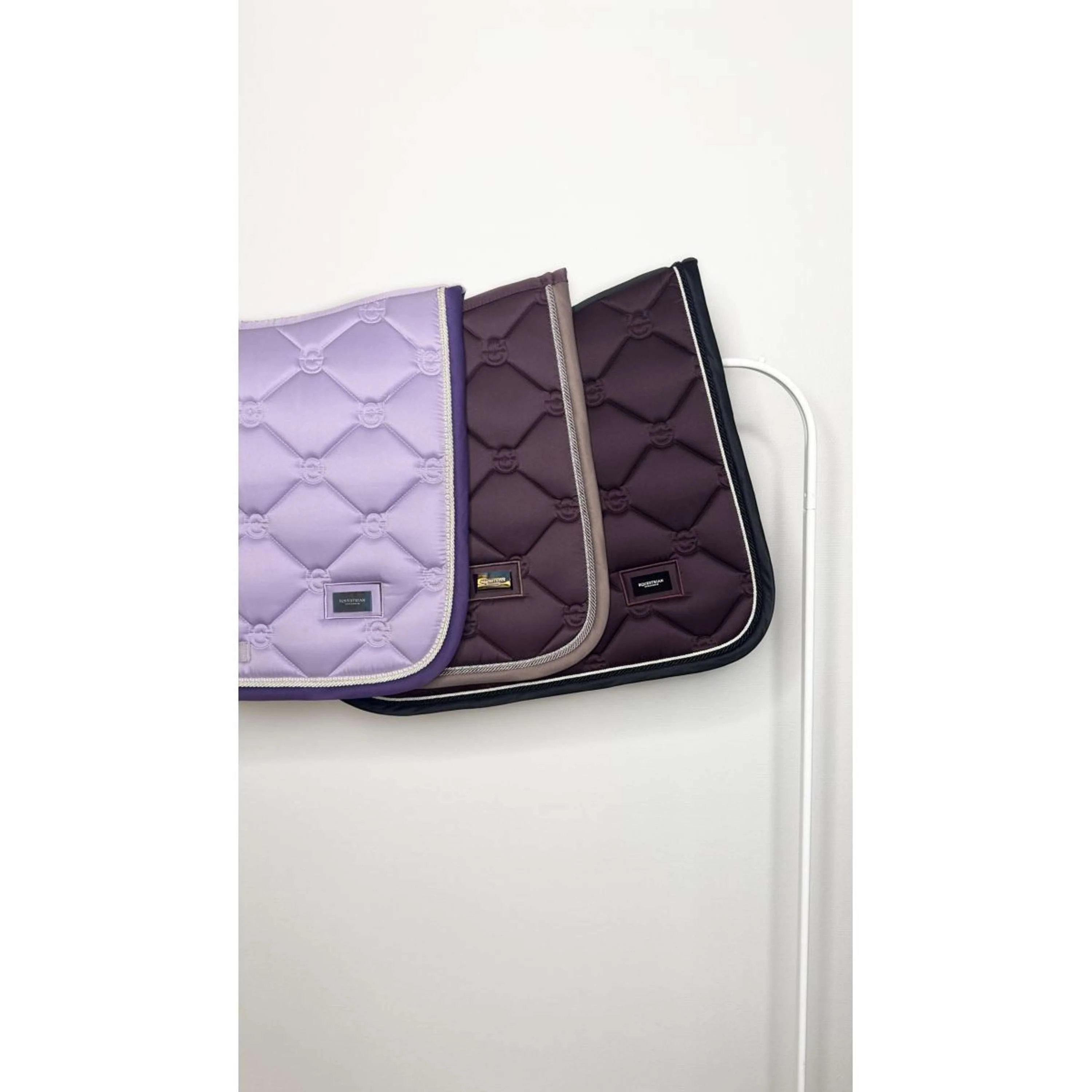 Equestrian Stockholm Tapis de Selle Dressage Lavande - Image 6