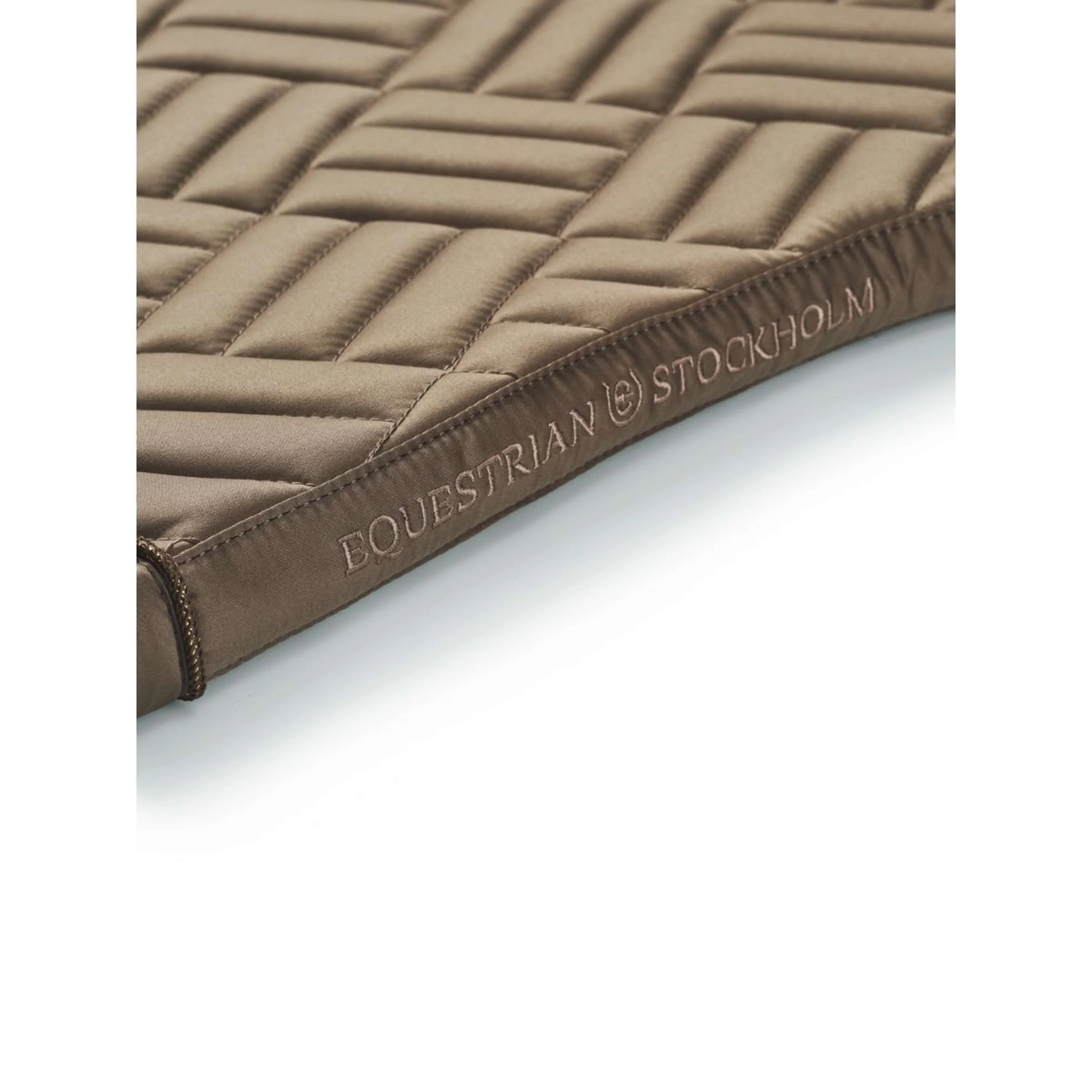 Equestrian Stockholm Tapis de Selle Modern de Saut Champagne - Image 3