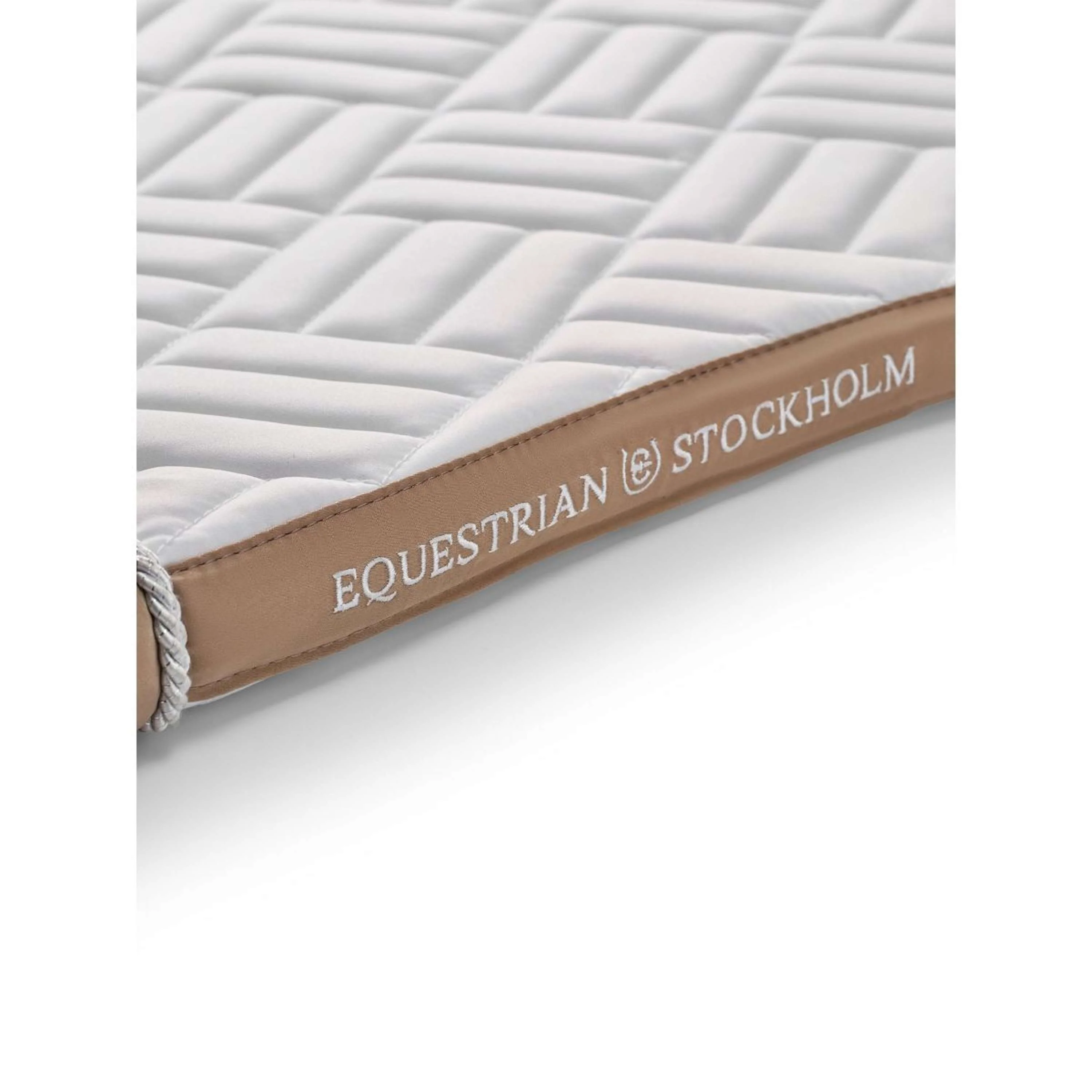 Equestrian Stockholm Tapis de Selle Modern Dressage White Sand - Image 5