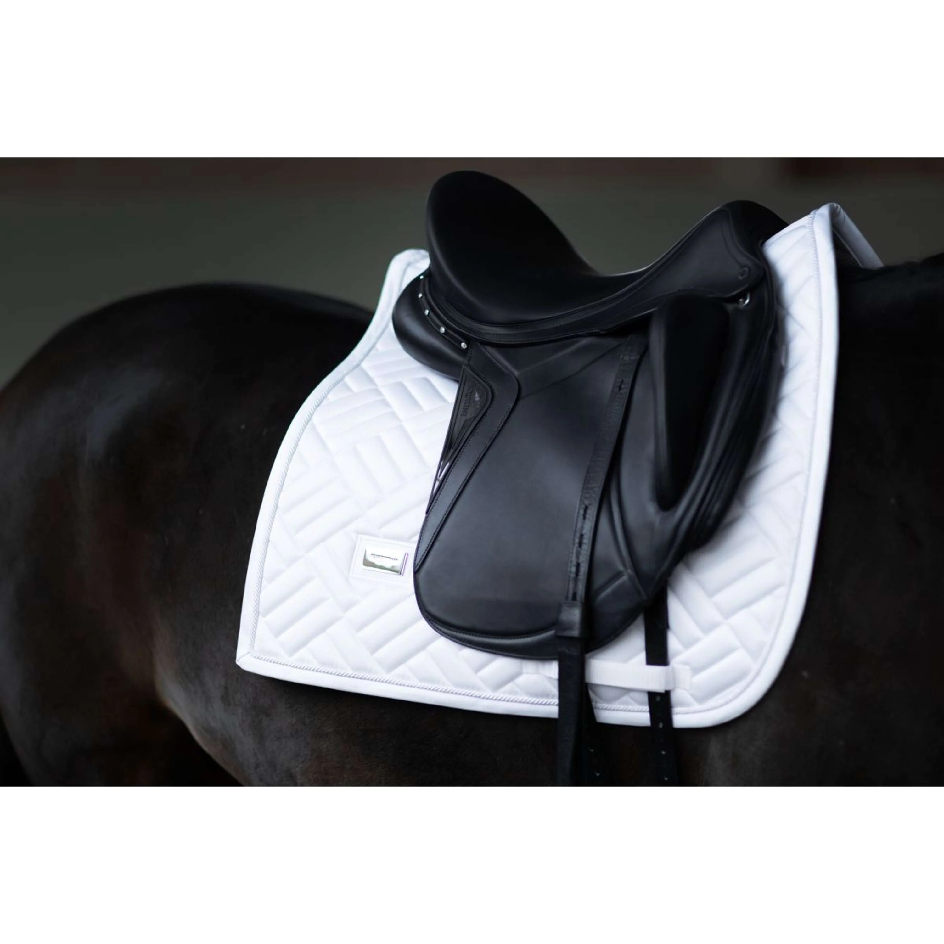 Equestrian Stockholm Tapis de Selle Modern Dressage White Silver - Image 2