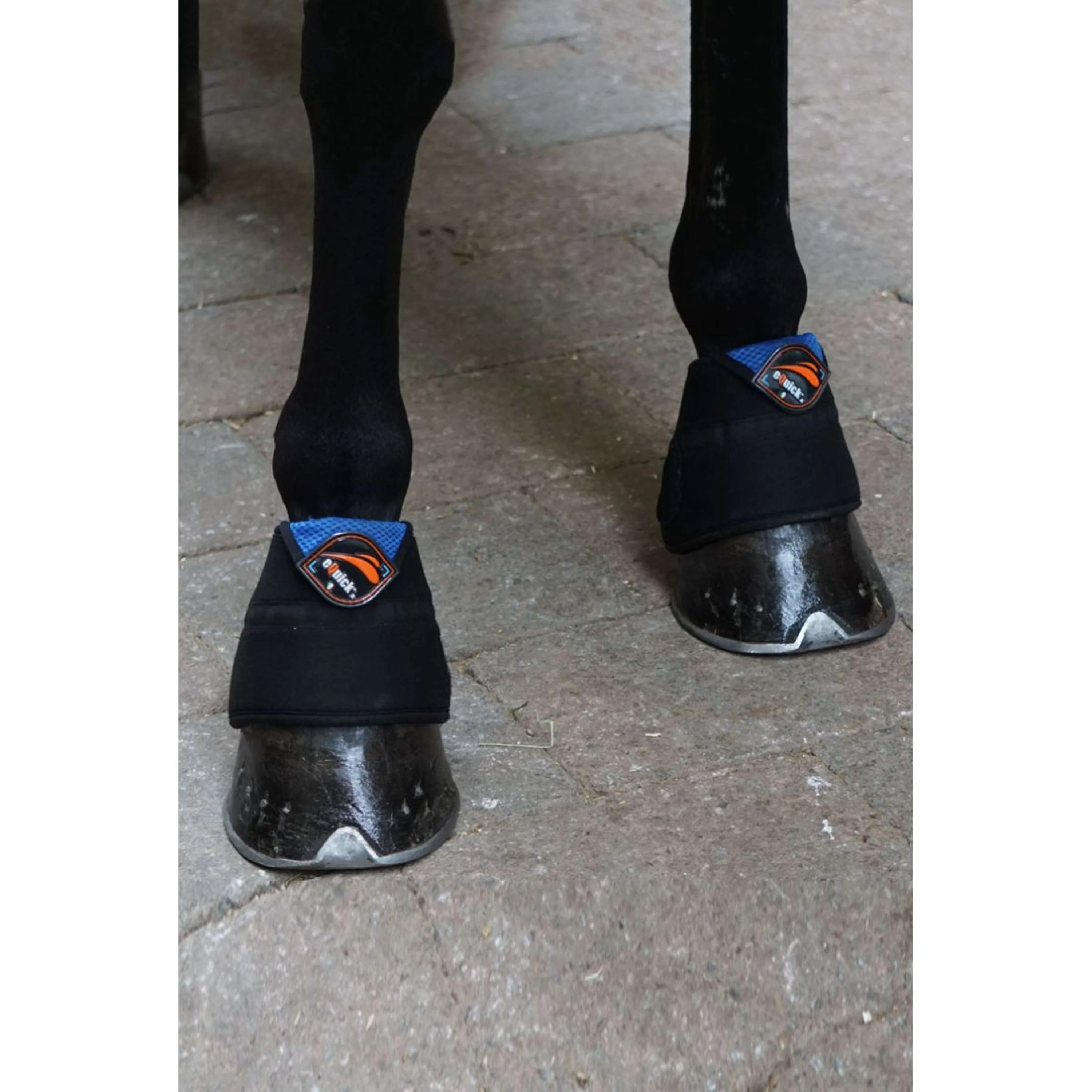 eQuick eArtik Cooling Bells Boots - Image 2