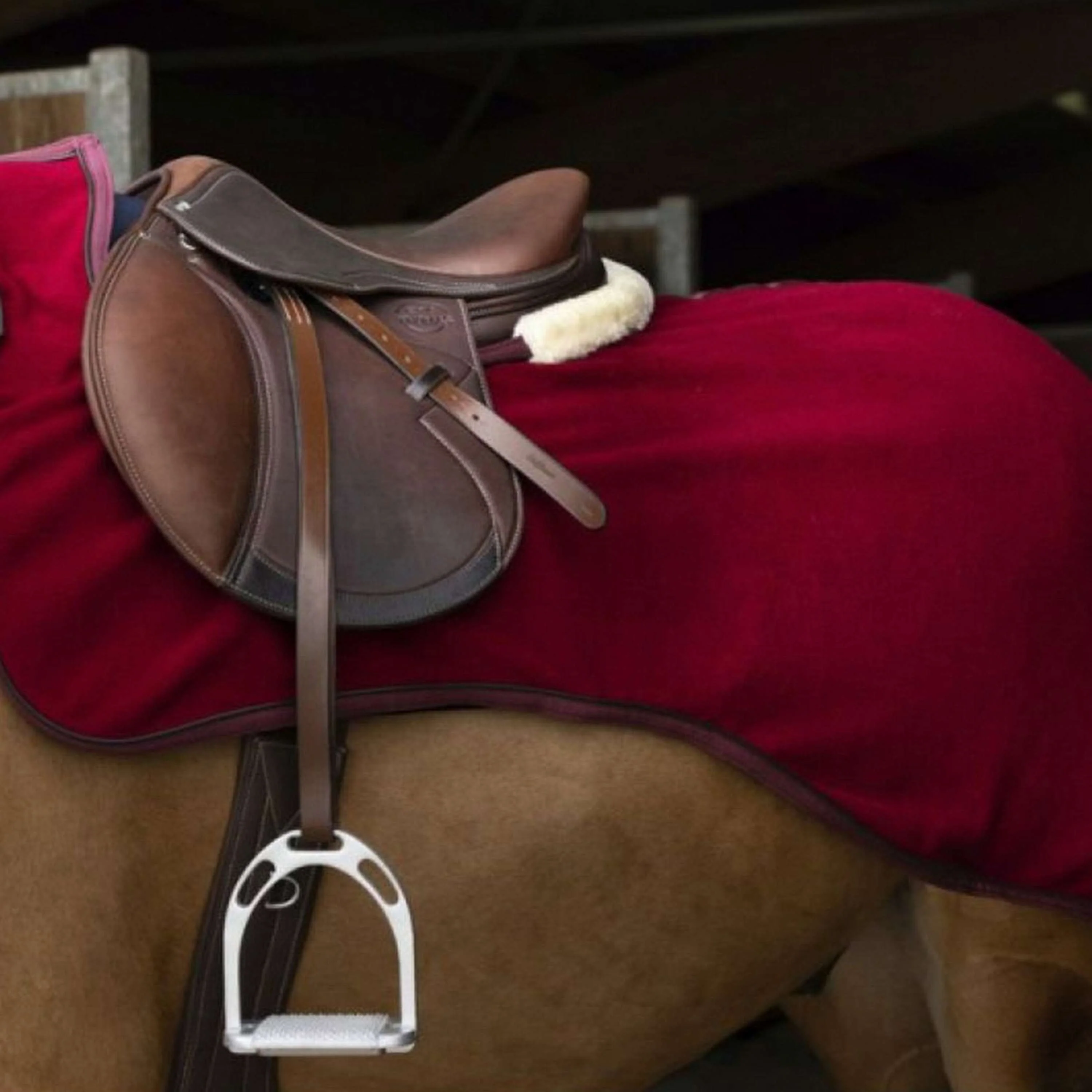 EQUITHÈME Couvre-reins Teddy Fleece Bordeaux - Image 7
