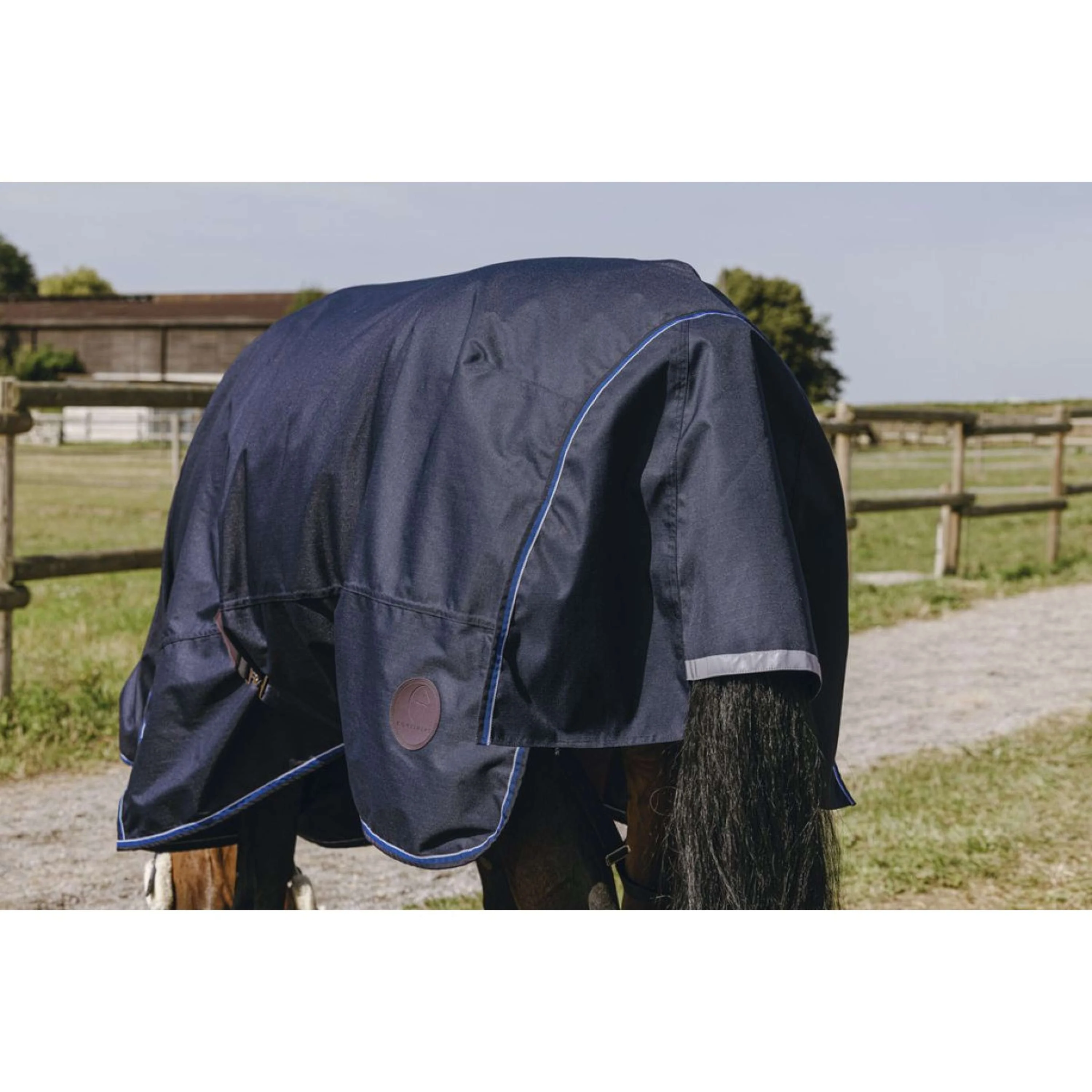 EQUITHÈME Couverture d'Extérieur Classic 1200D Combo 300g Marin - Image 3