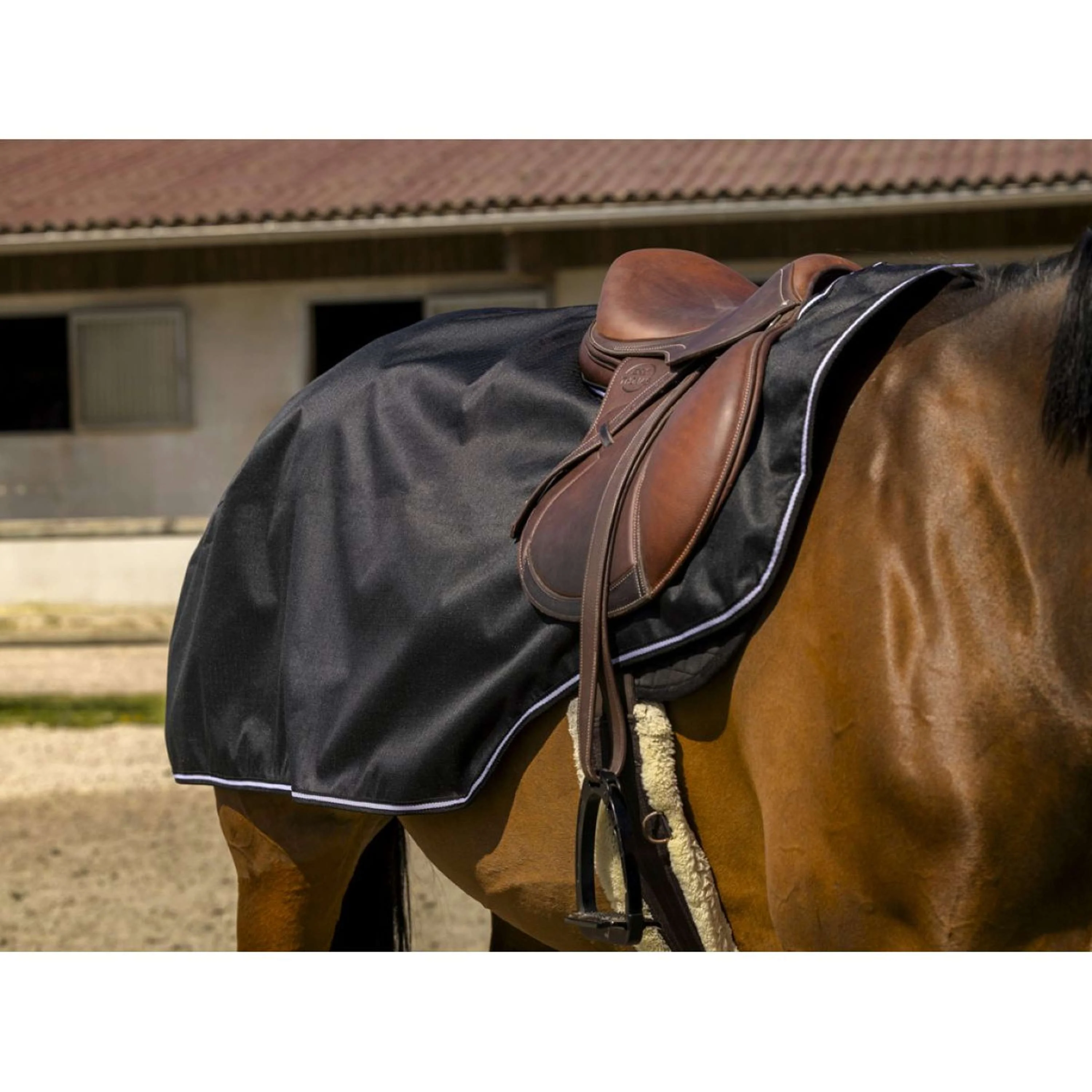 EQUITHÈME Couvre-reins Tyrex 600D Noir - Image 2