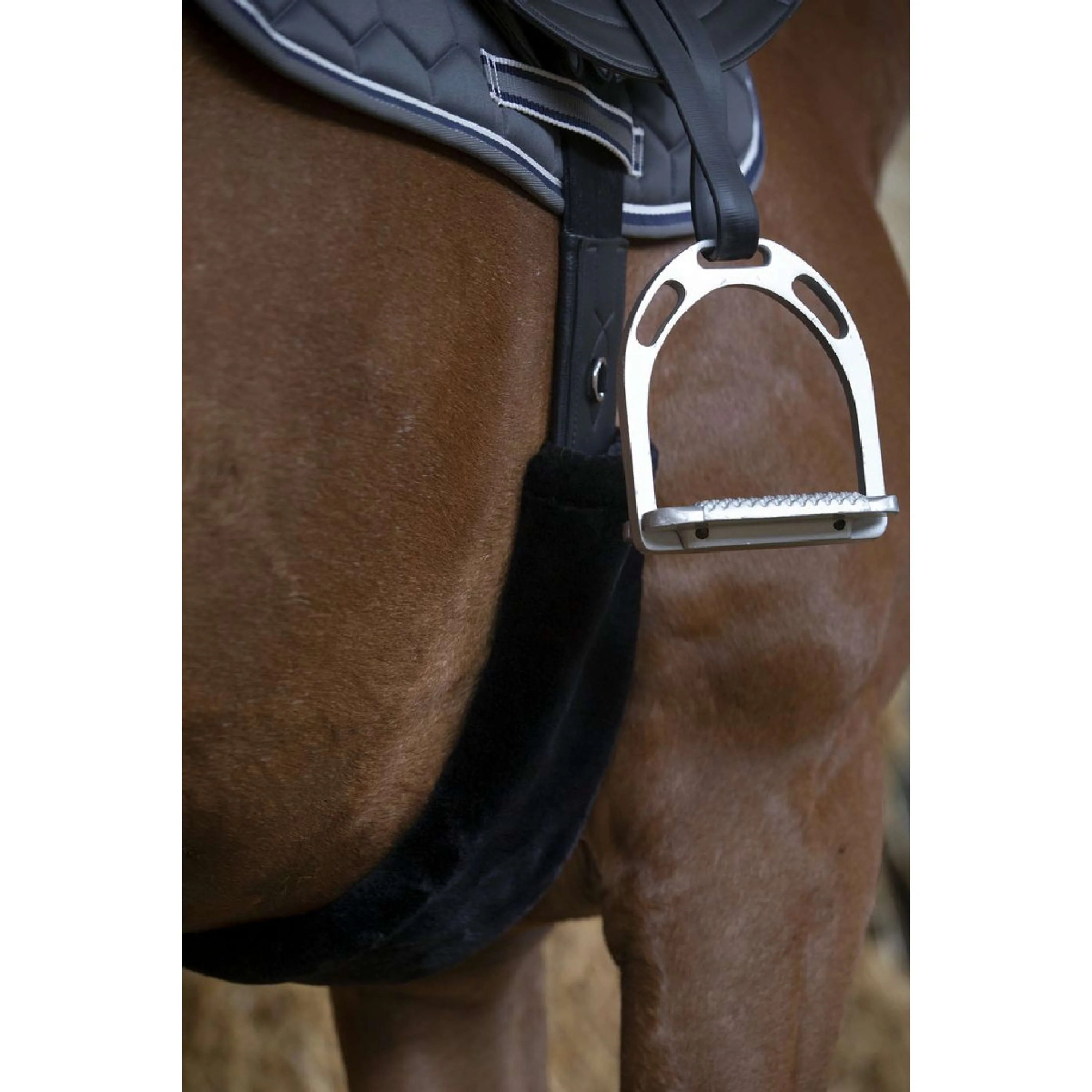 EQUITHÈME Fourrure de Sangle Teddy Noir - Image 3