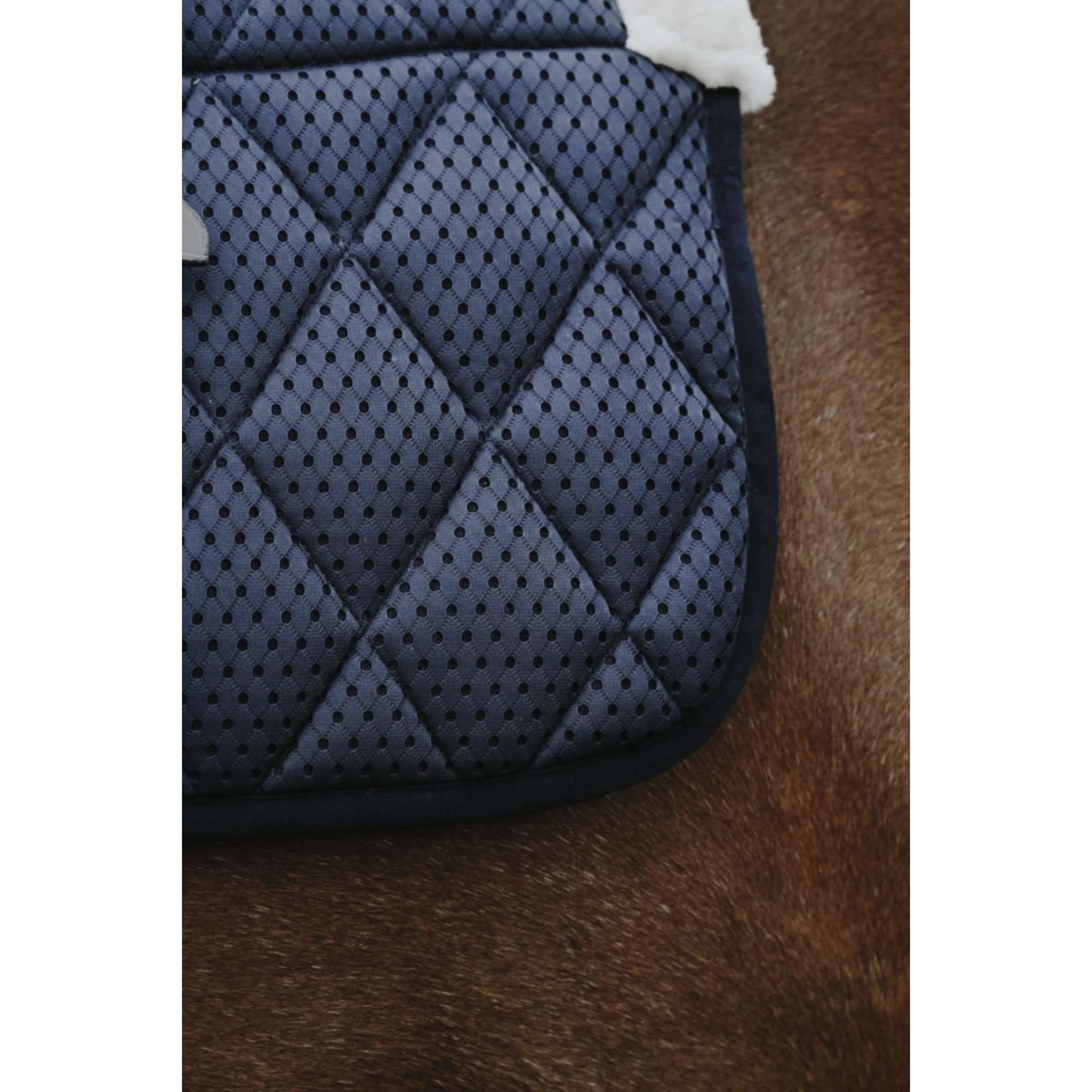 EQUITHÈME Tapis de Selle Pro Air Polyvalent Marin - Image 2