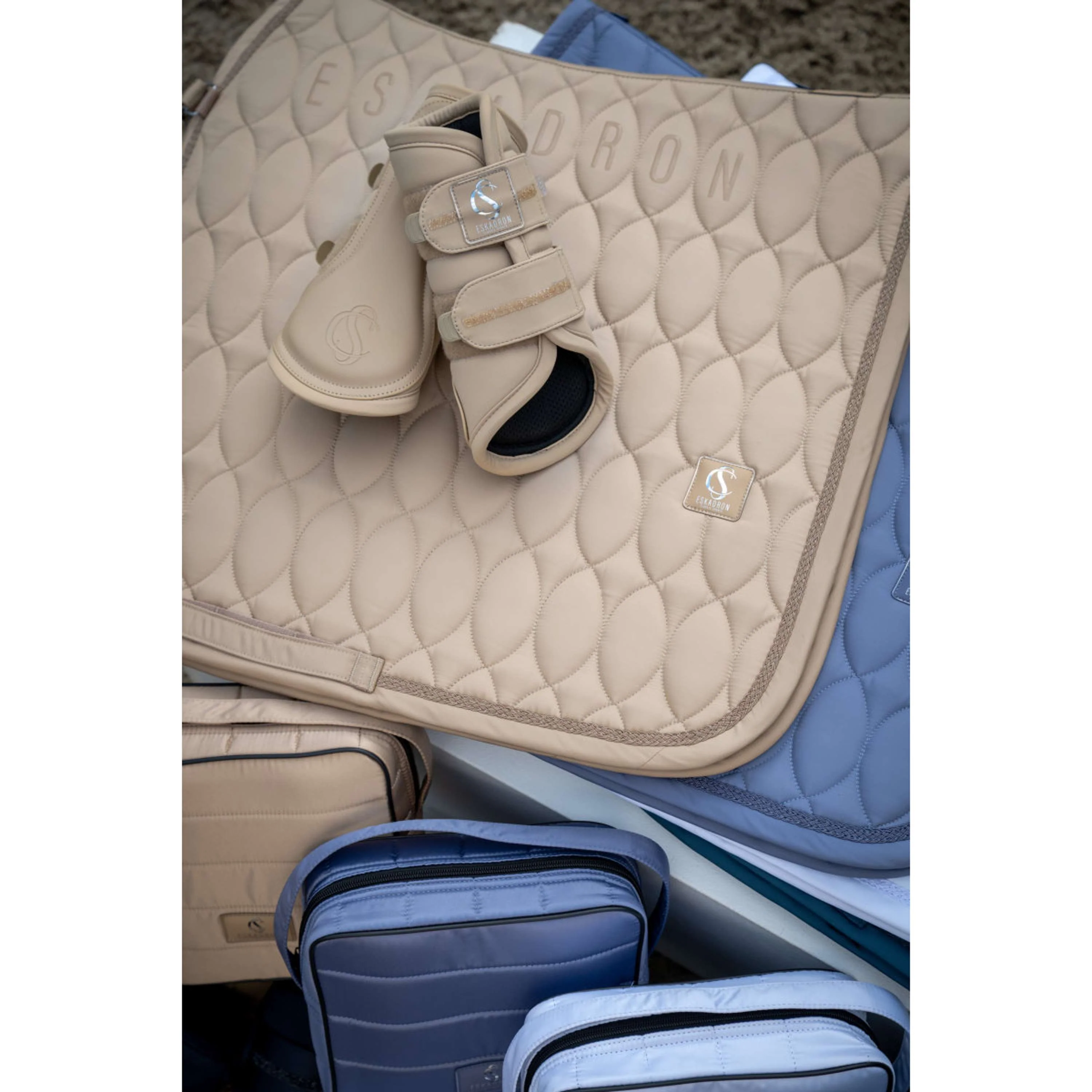 Eskadron Tapis de Selle Classic Sports Softshell Jewel Polyvalent Sierra - Image 2