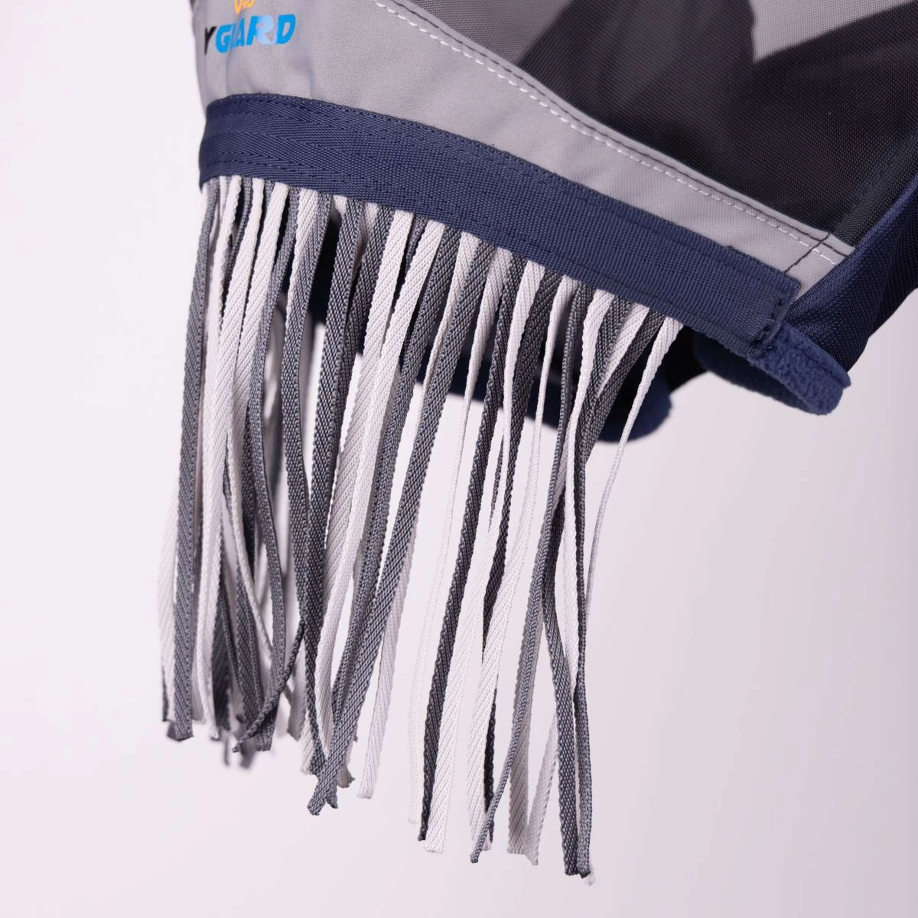FlyGuard by Shires Masque Anti-Mouches Pro Fine Mesh avec Découpe D'oreille & Franges Nasales Marin - Image 3
