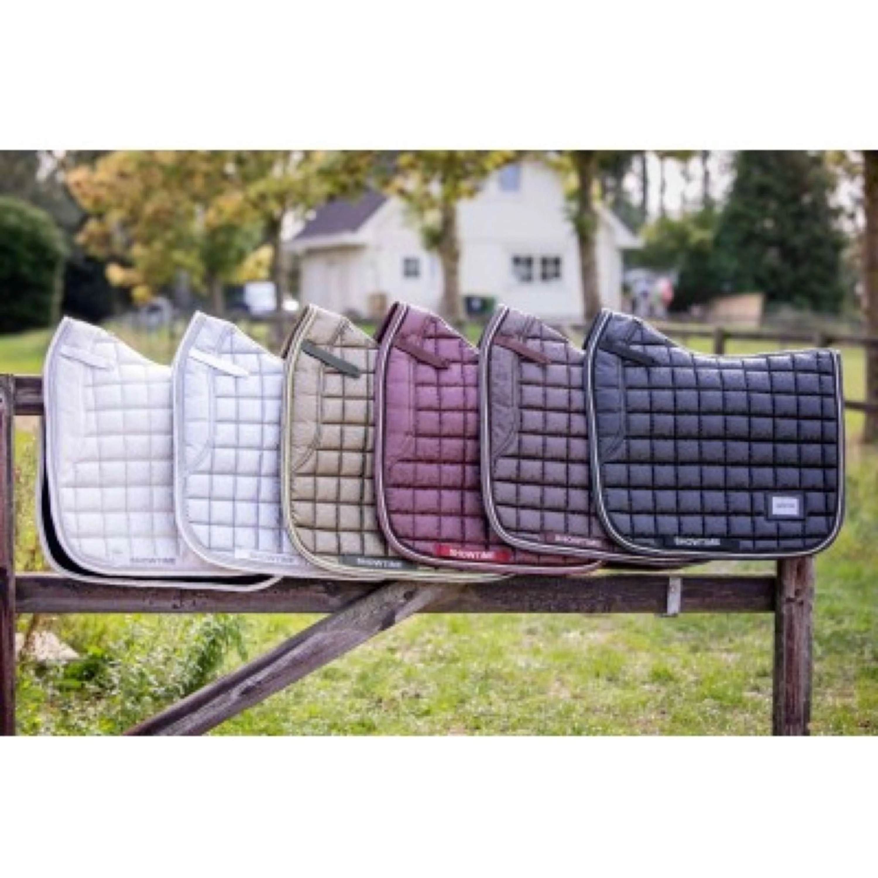 HB Tapis de Selle Lake View Dressuur Noir - Image 3