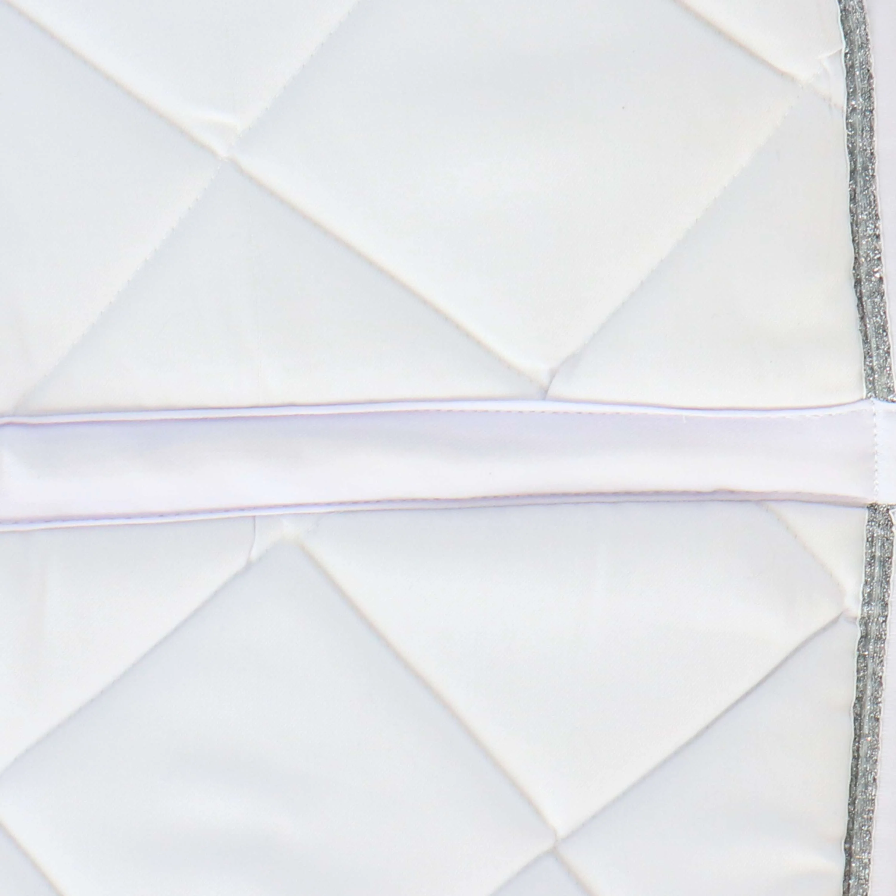 HKM Tapis de Selle Romy Dressage Blanc - Image 4