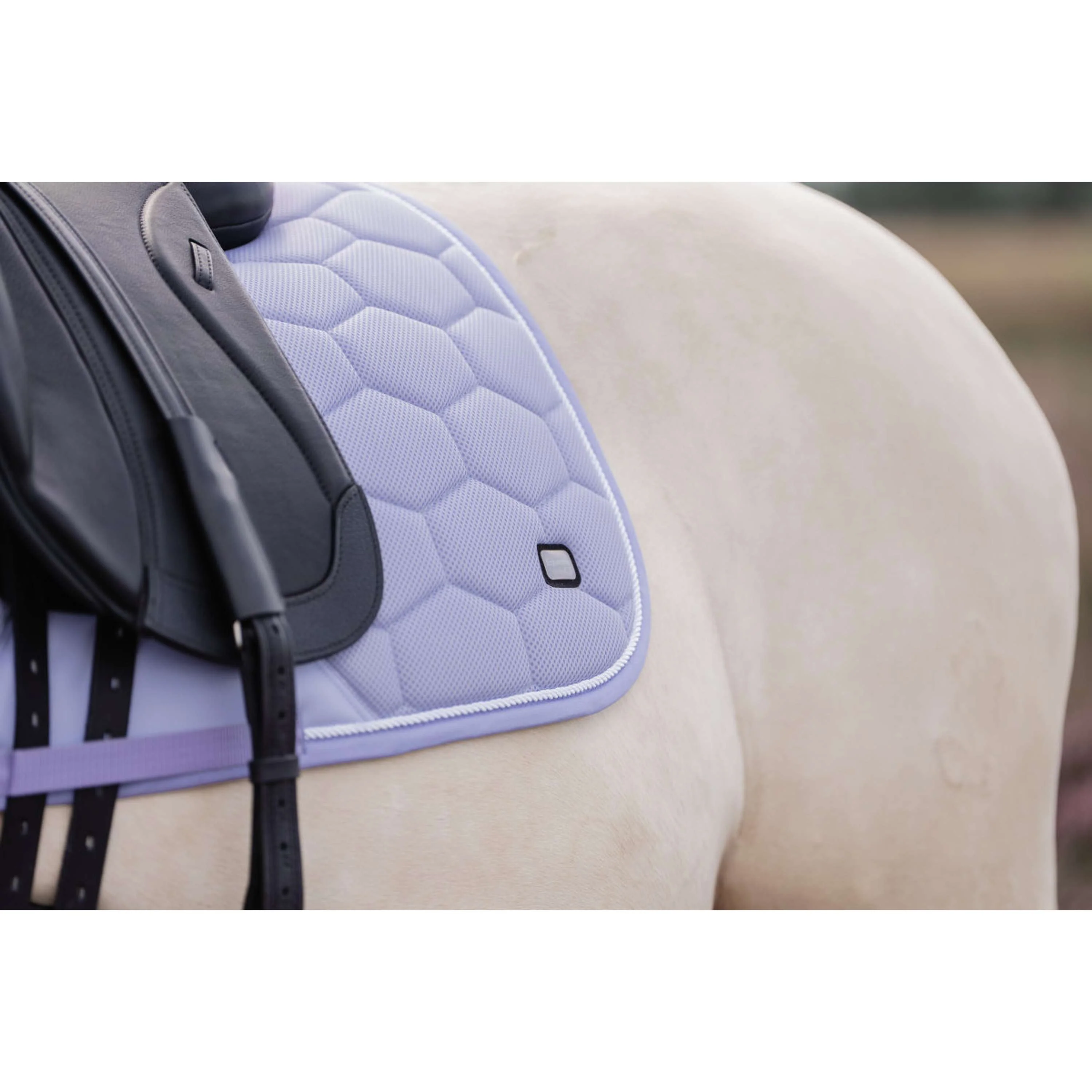 EQPRO Tapis de Selle Precious de Saut Lilac Coral - Image 2