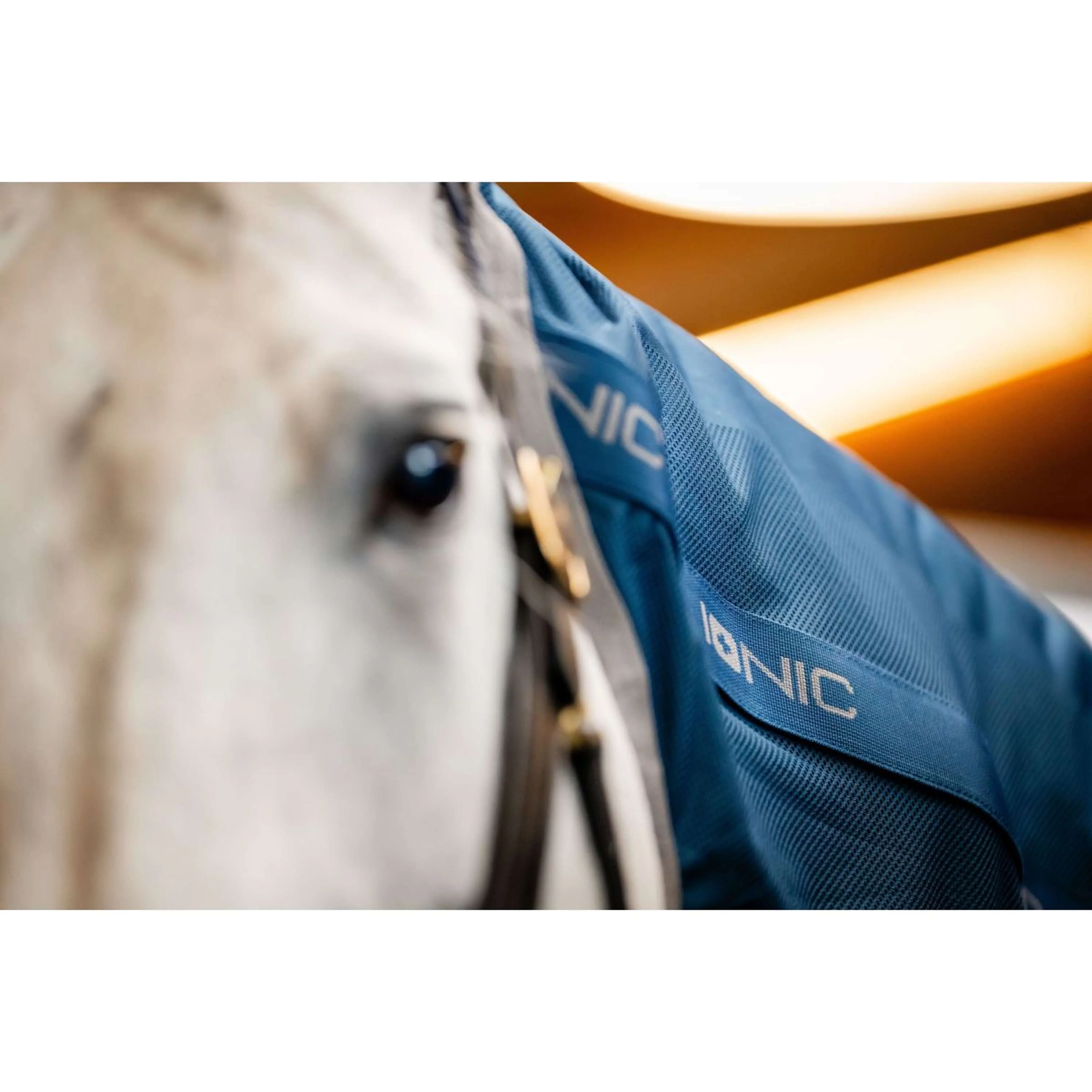 Horseware Couvre-Cou Therapy Mesh Cooler Bleu Impérial/Argent/Marine - Image 7