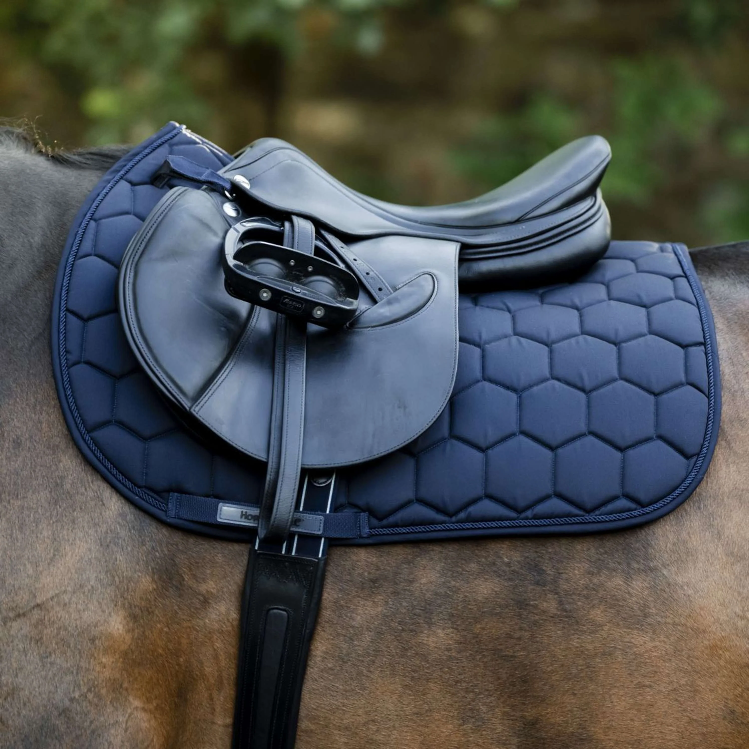 Horseware Tapis de Selle Ionic Close Contact Marin - Image 2