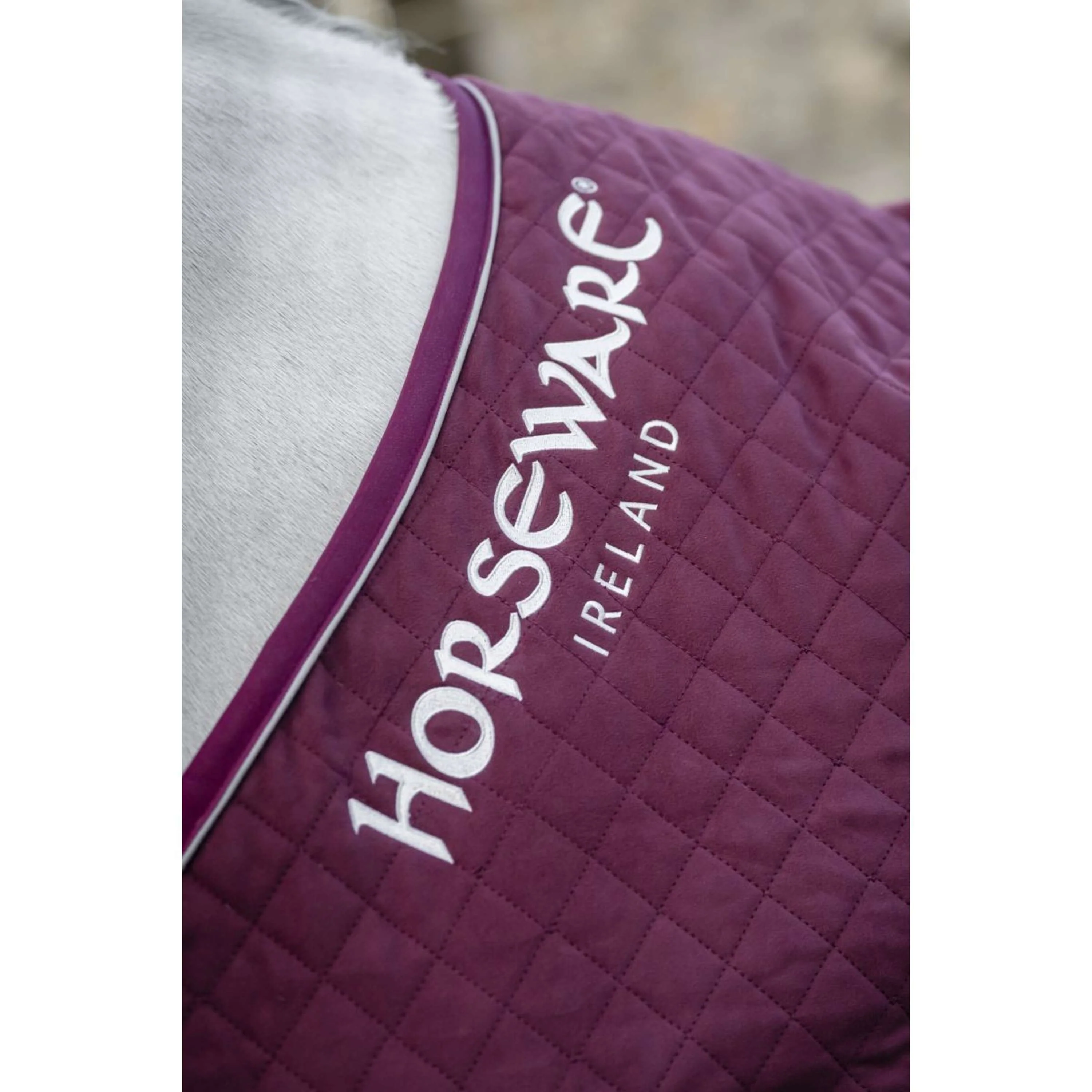 Horseware Travel Cooler Signature Bordeaux - Image 4